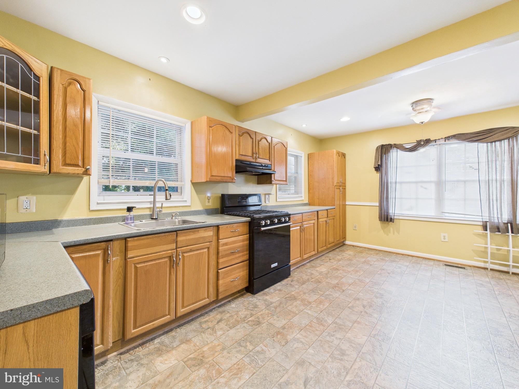 LINTHICUM HEIGHTS - Residential