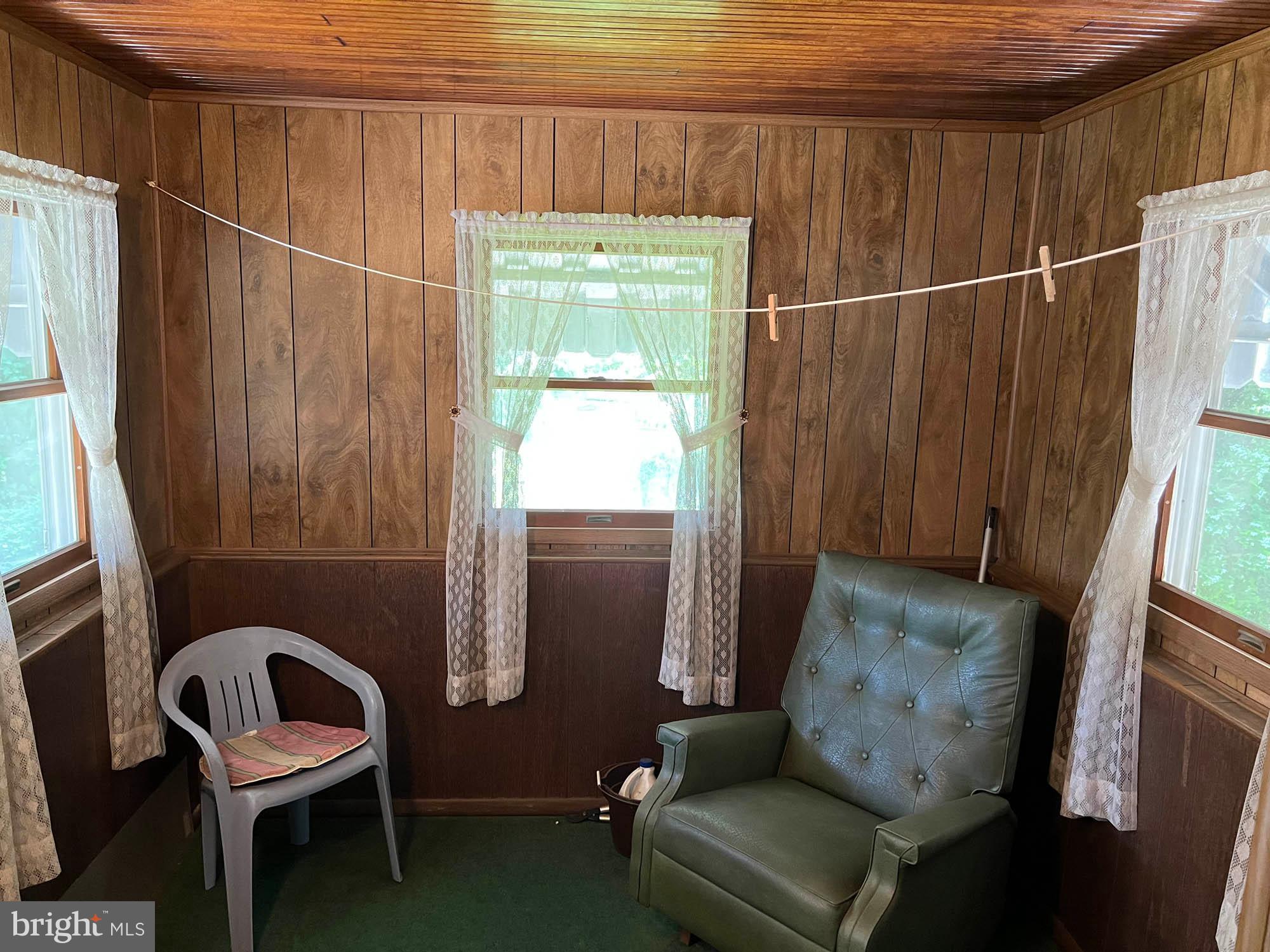 FRANKFORD - Residential