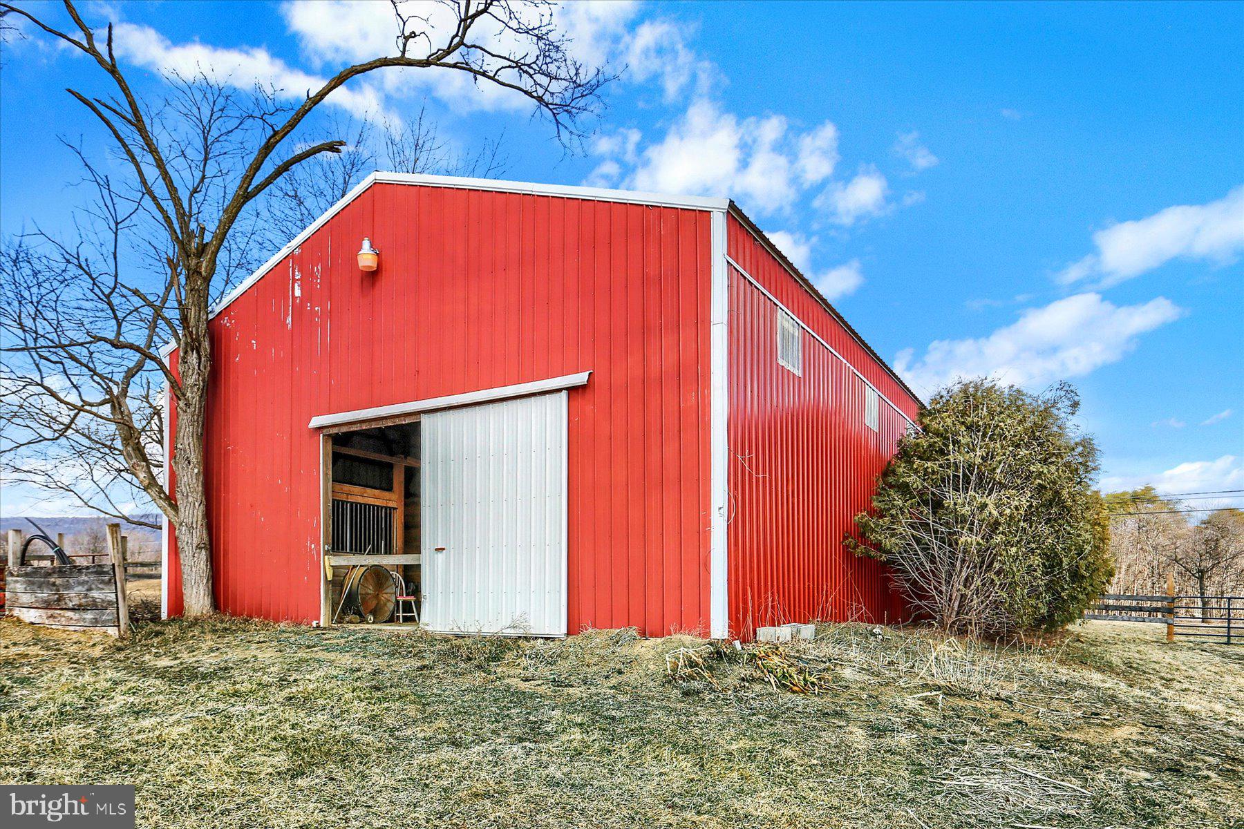 BROWNAWELL FARMS - Residential