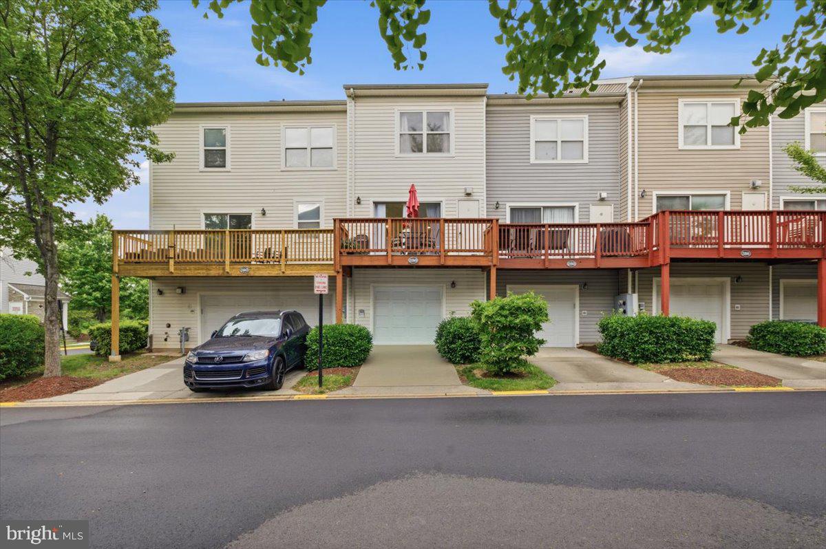 PARKSIDE AT ASHBURN - Residential