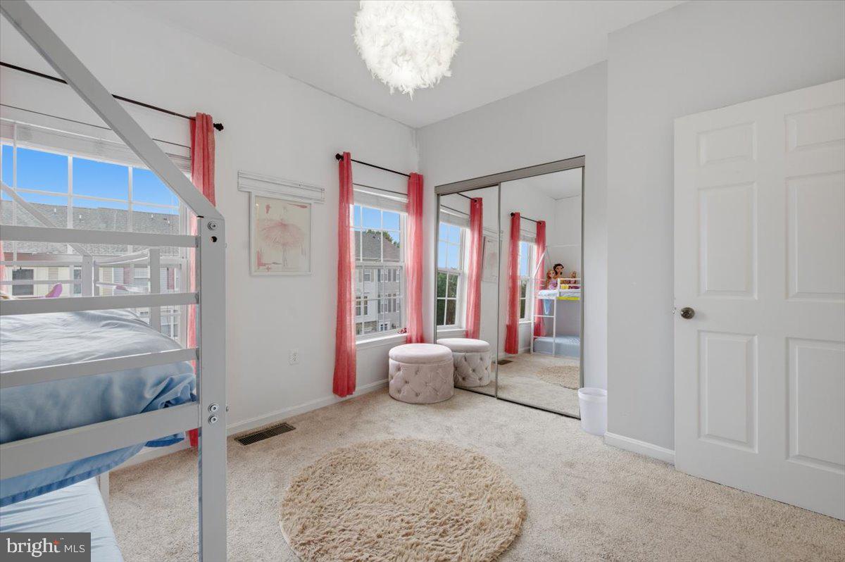 PARKSIDE AT ASHBURN - Residential