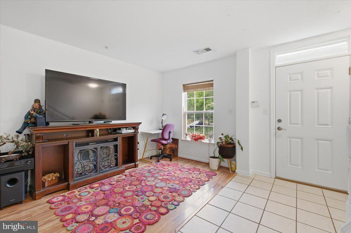 PARKSIDE AT ASHBURN - Residential
