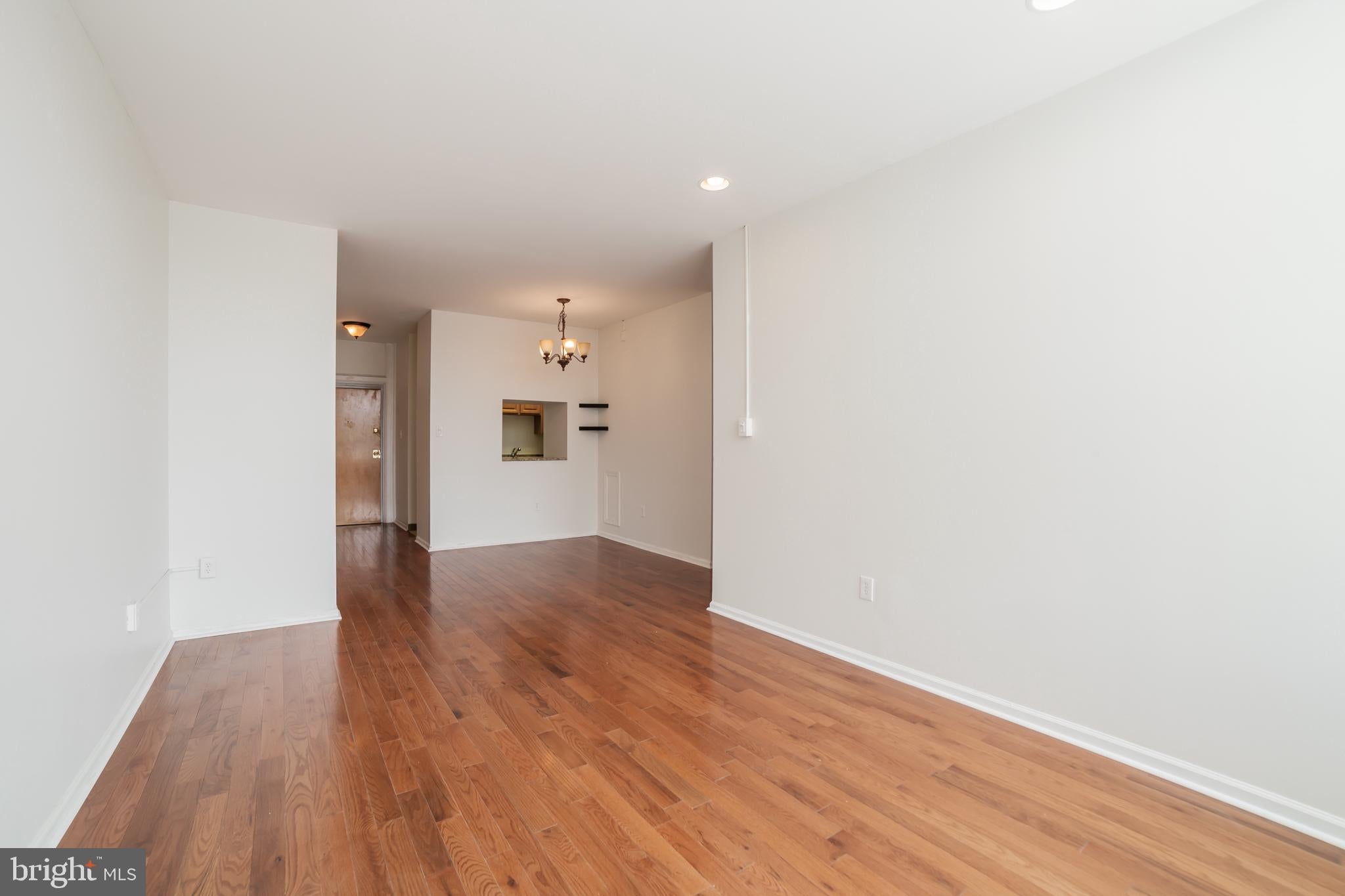1050 E MONTGOMERY AVENUE 209