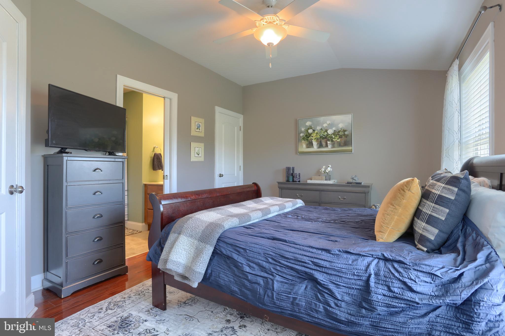 THE WOODLANDS - Residential