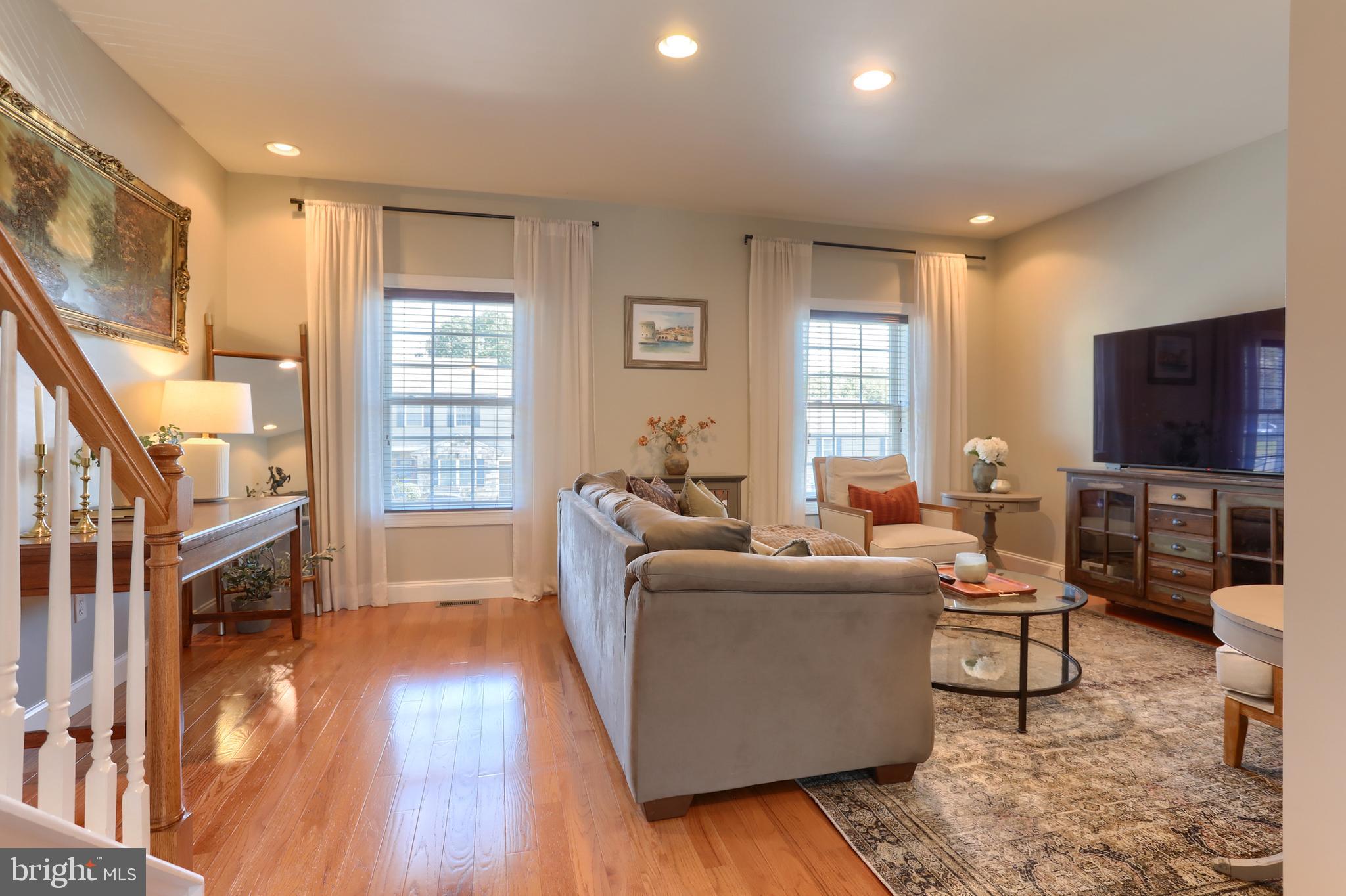 THE WOODLANDS - Residential