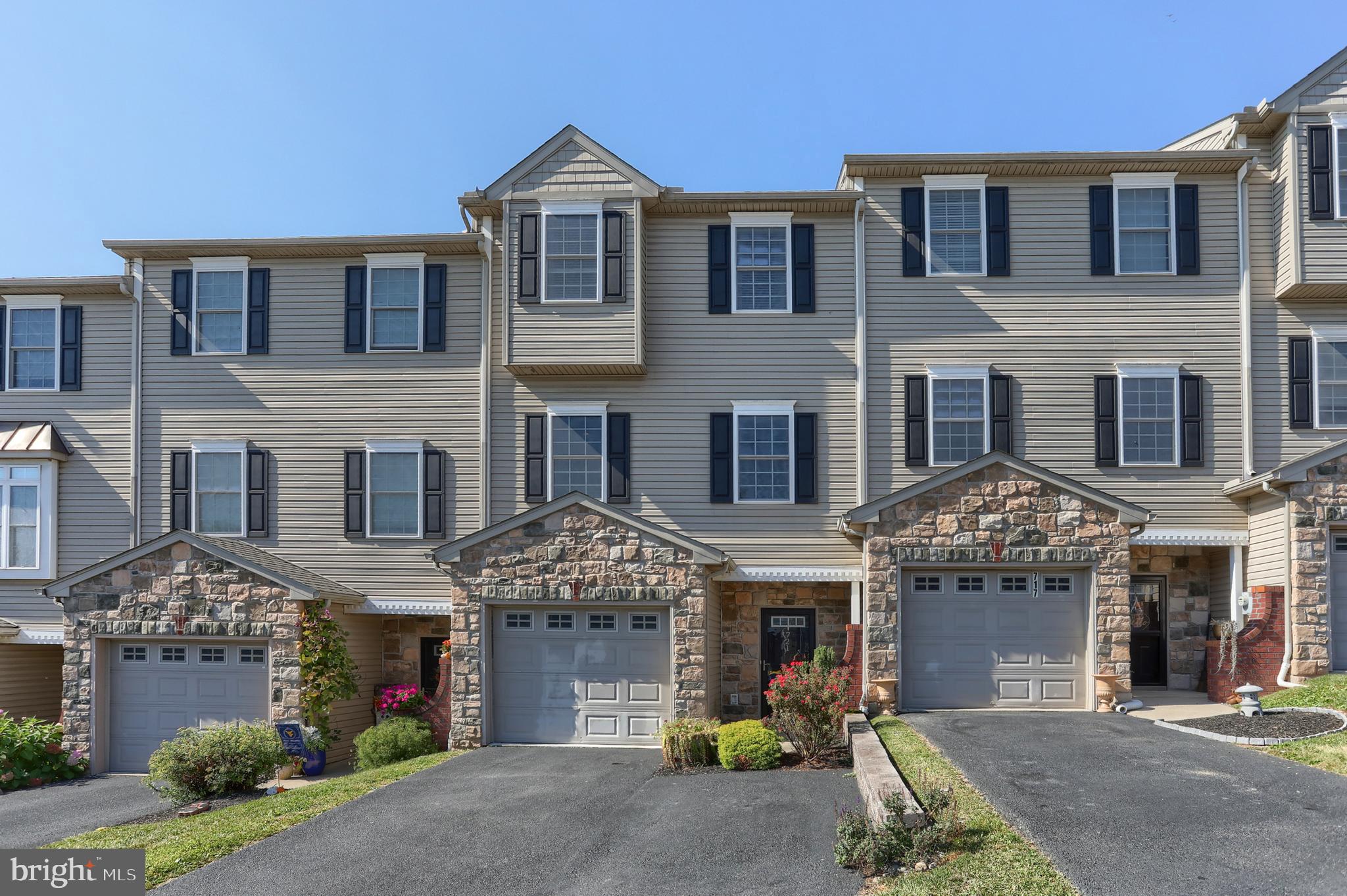 THE WOODLANDS - Residential