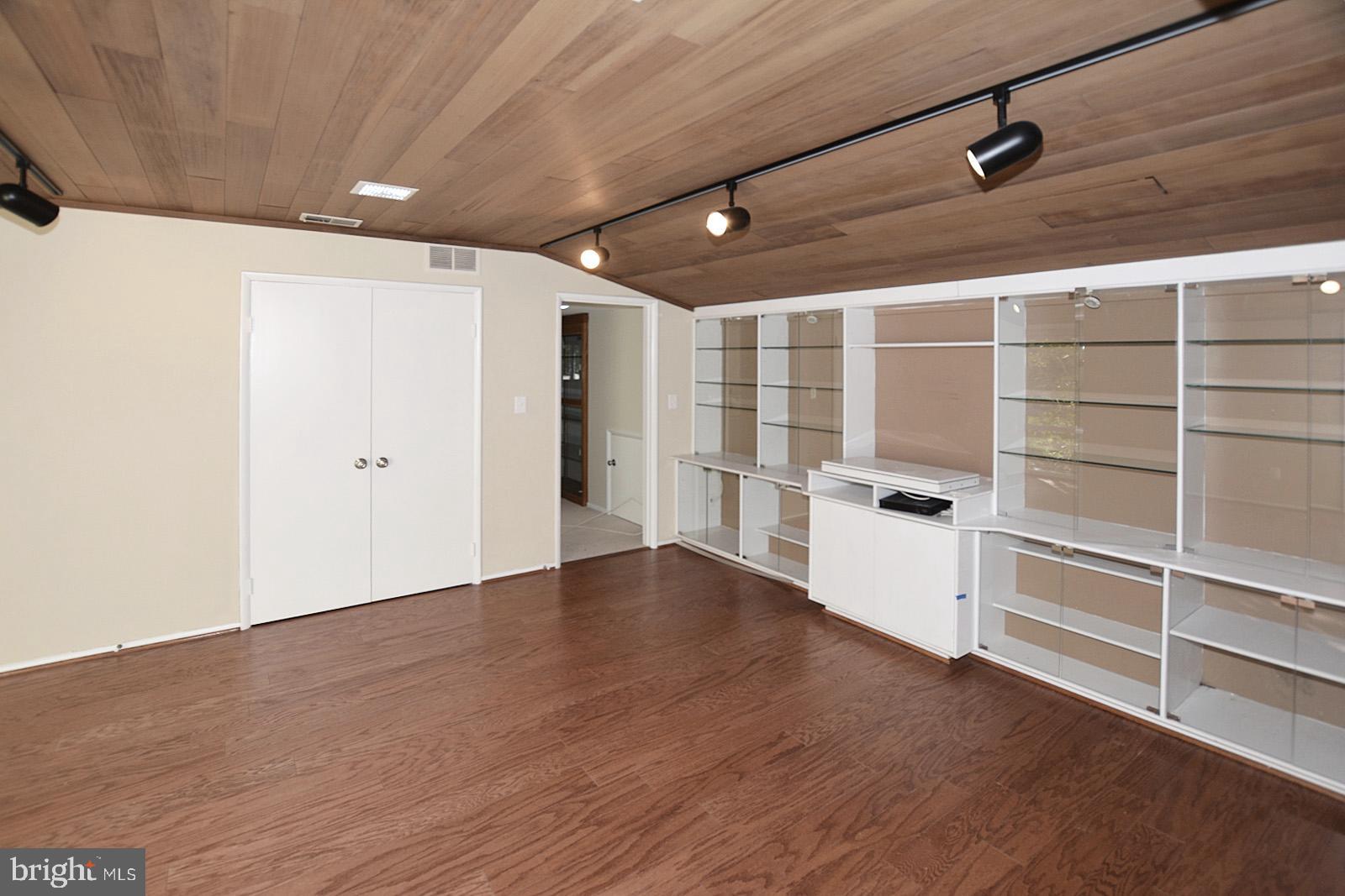 WESSYNTON - Residential