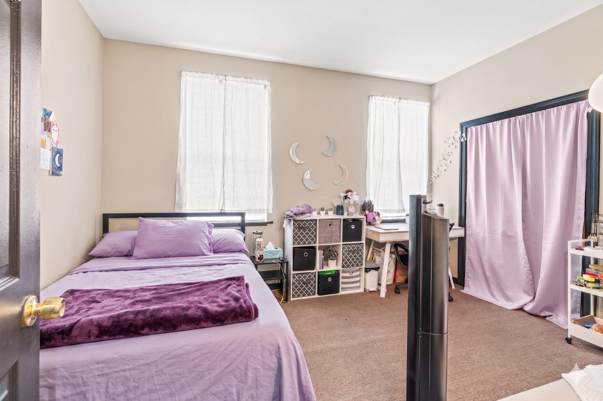 4127 WOODLAND AVENUE