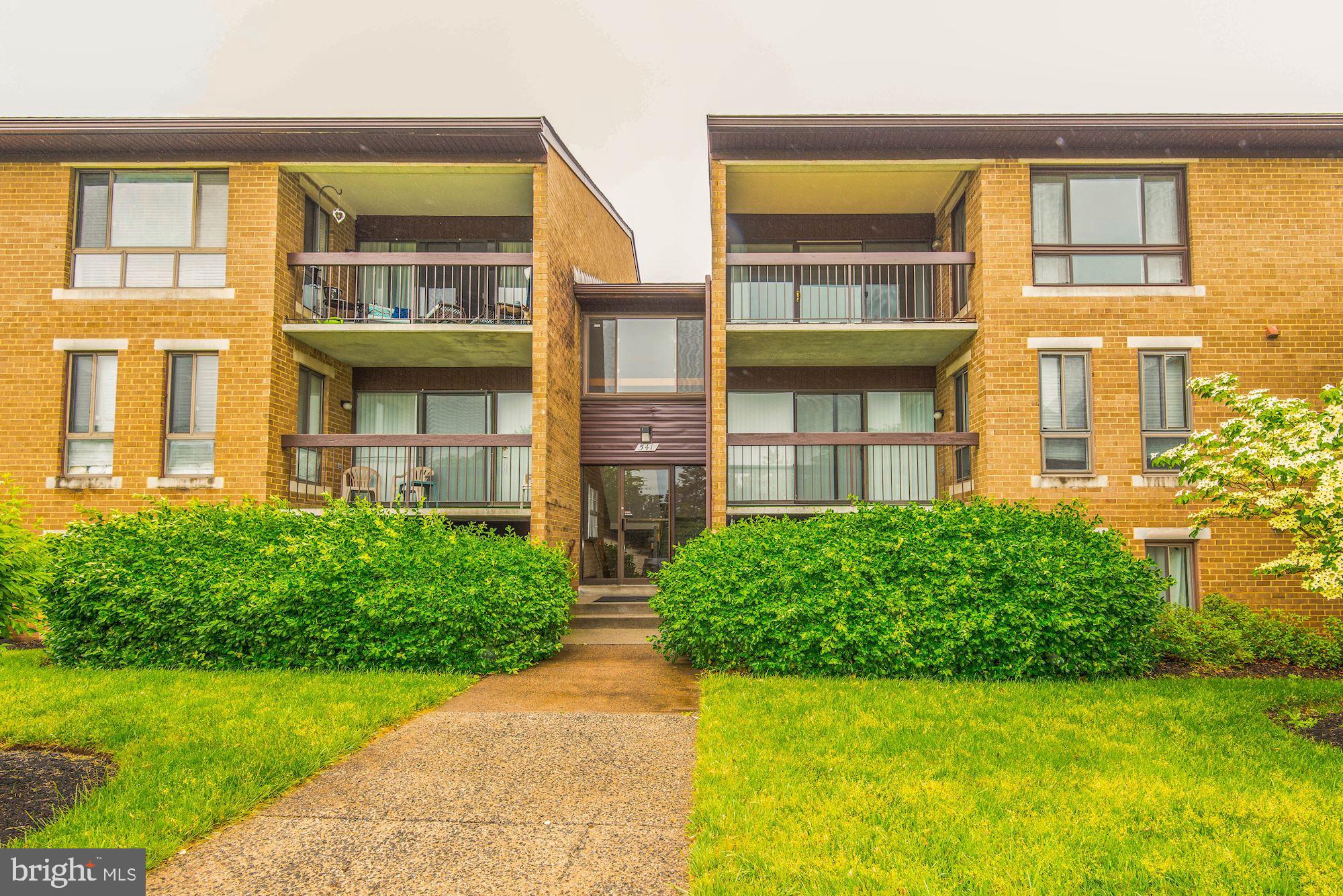 JEFFERSON MEWS - Residential Lease