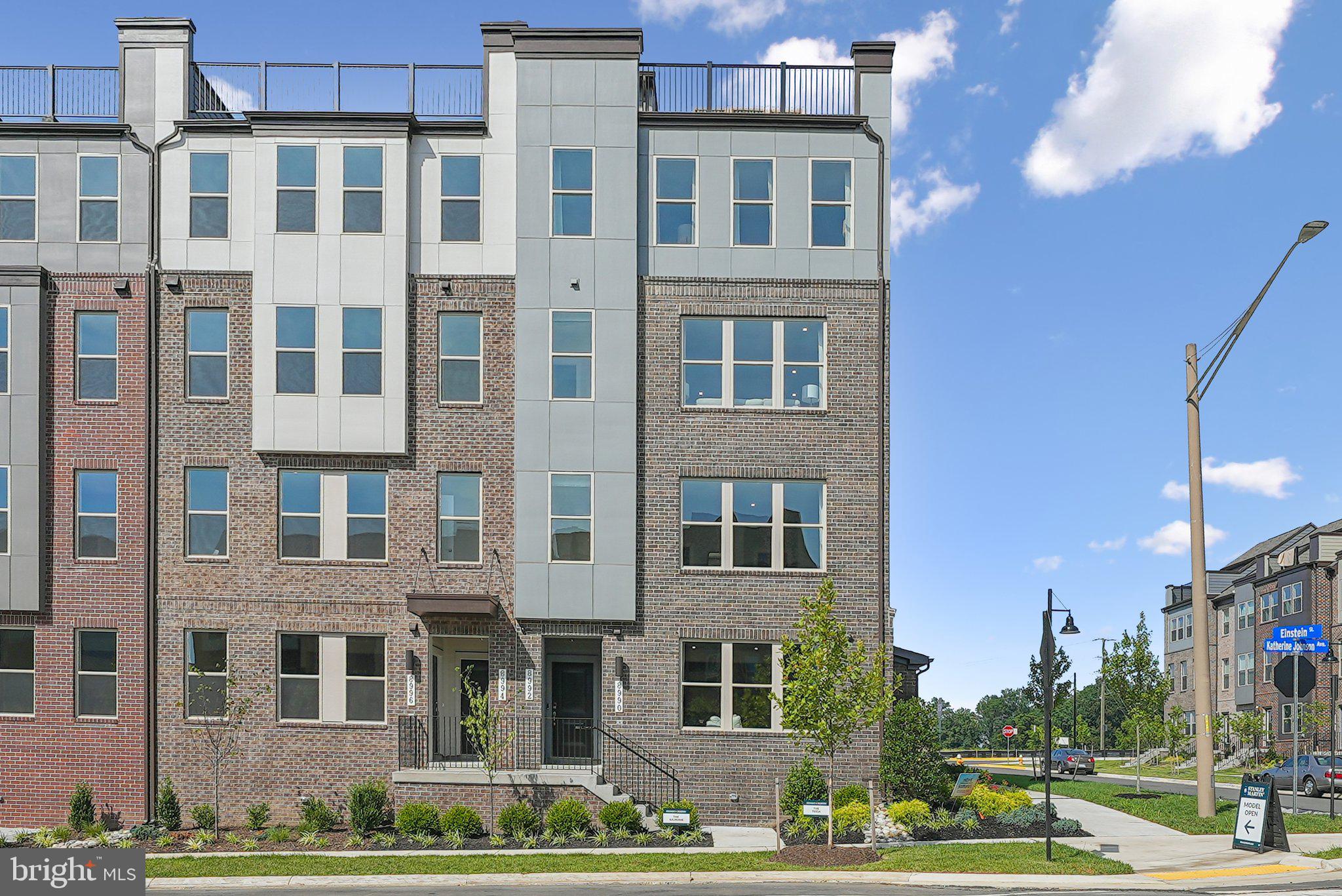 INNOVATION TOWN CENTER - Residential