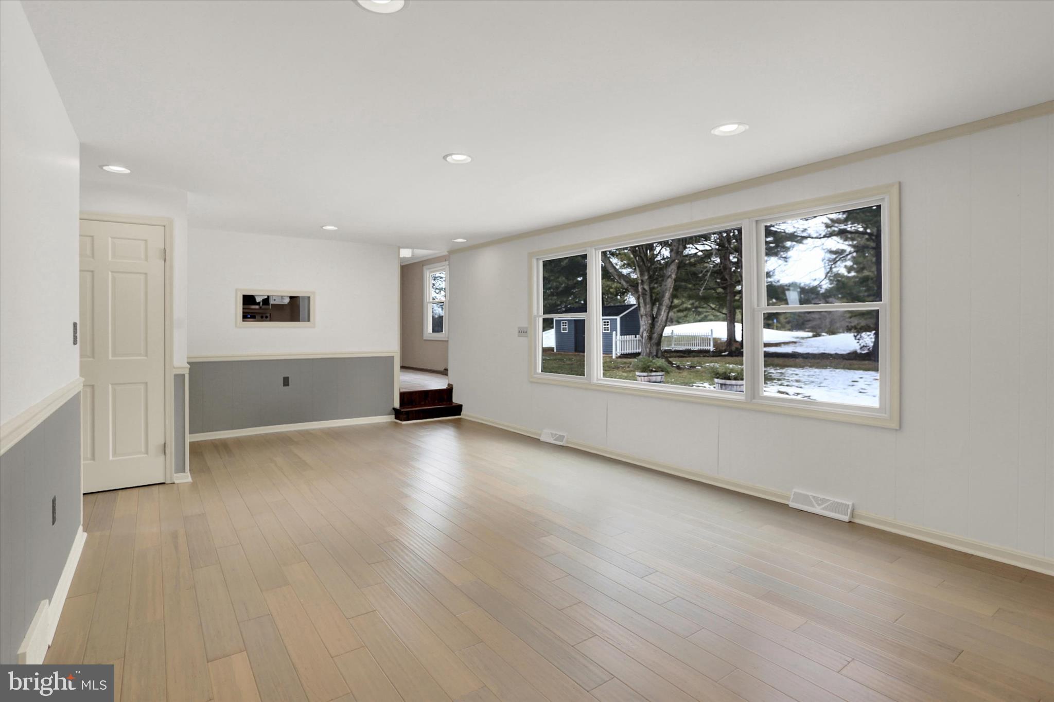 PINEBROOK - Residential