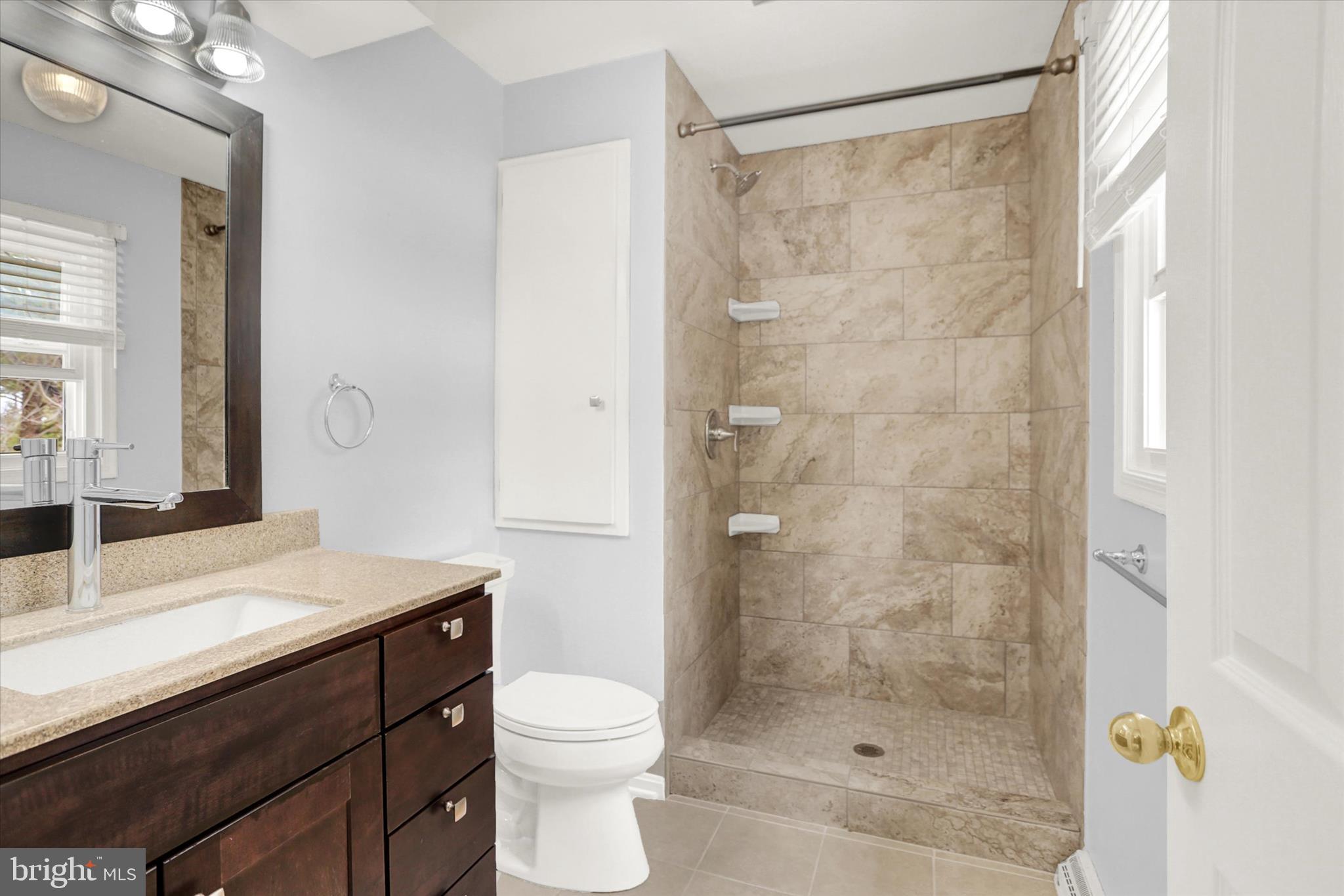 PINEBROOK - Residential