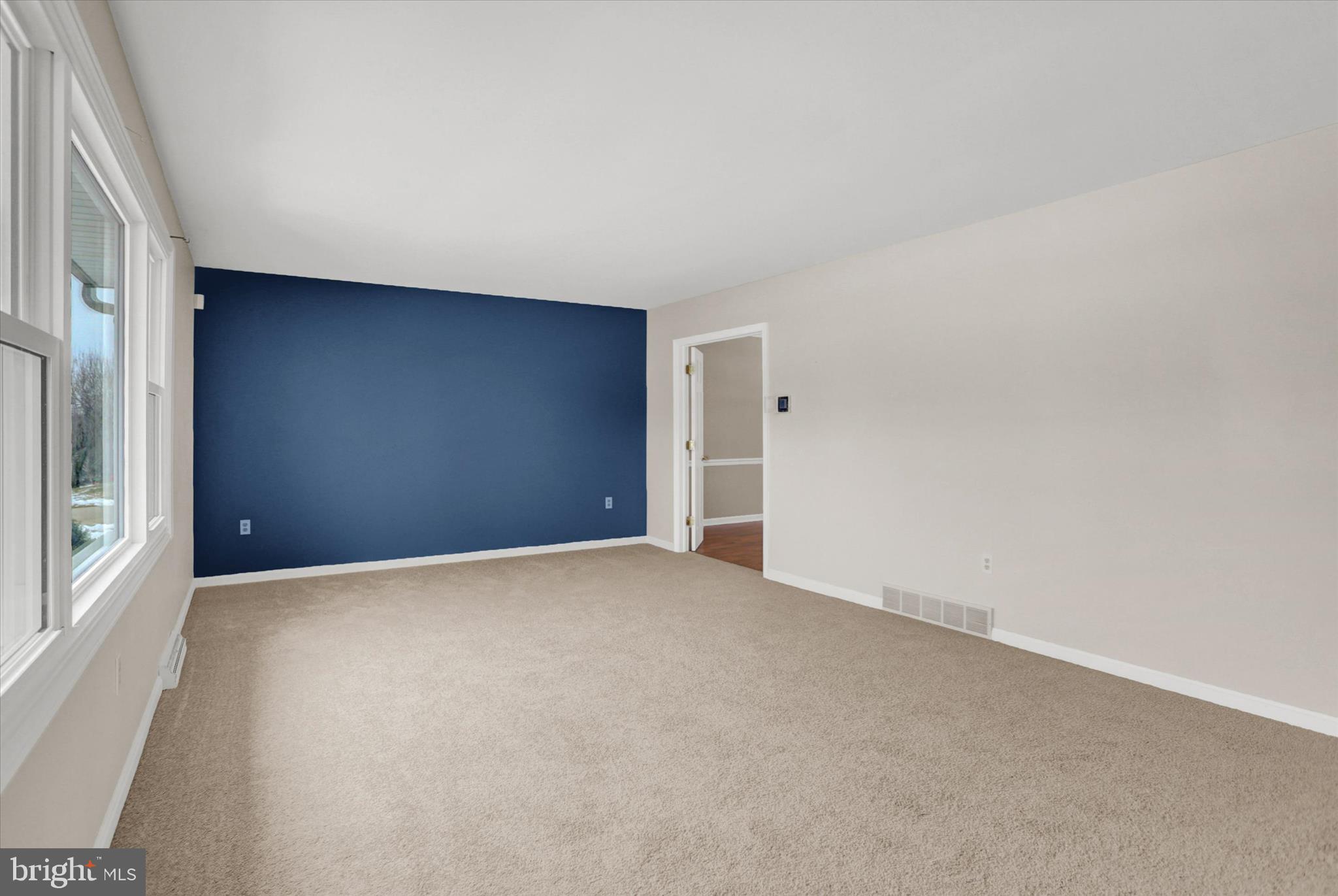 PINEBROOK - Residential