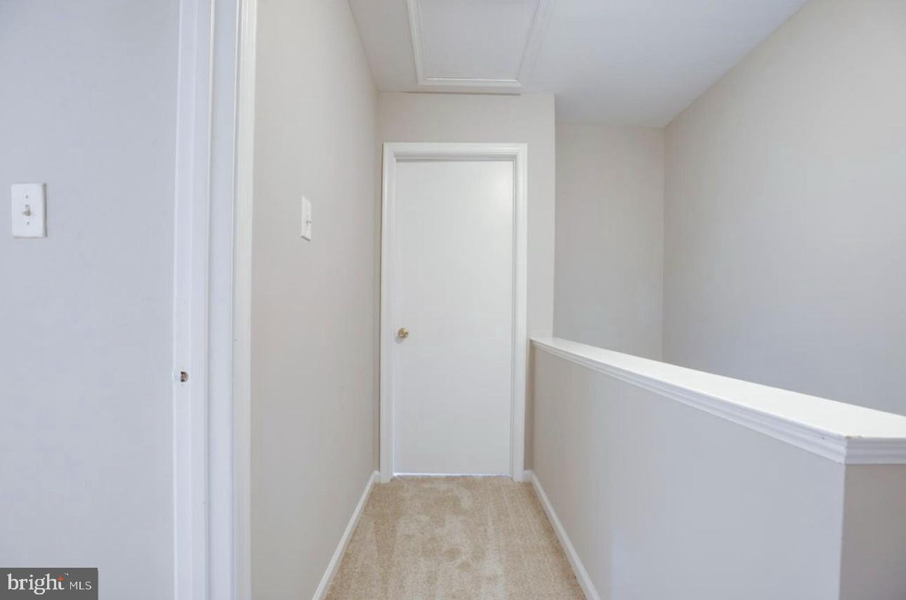 WAYSIDE VILLAGE - Residential Lease