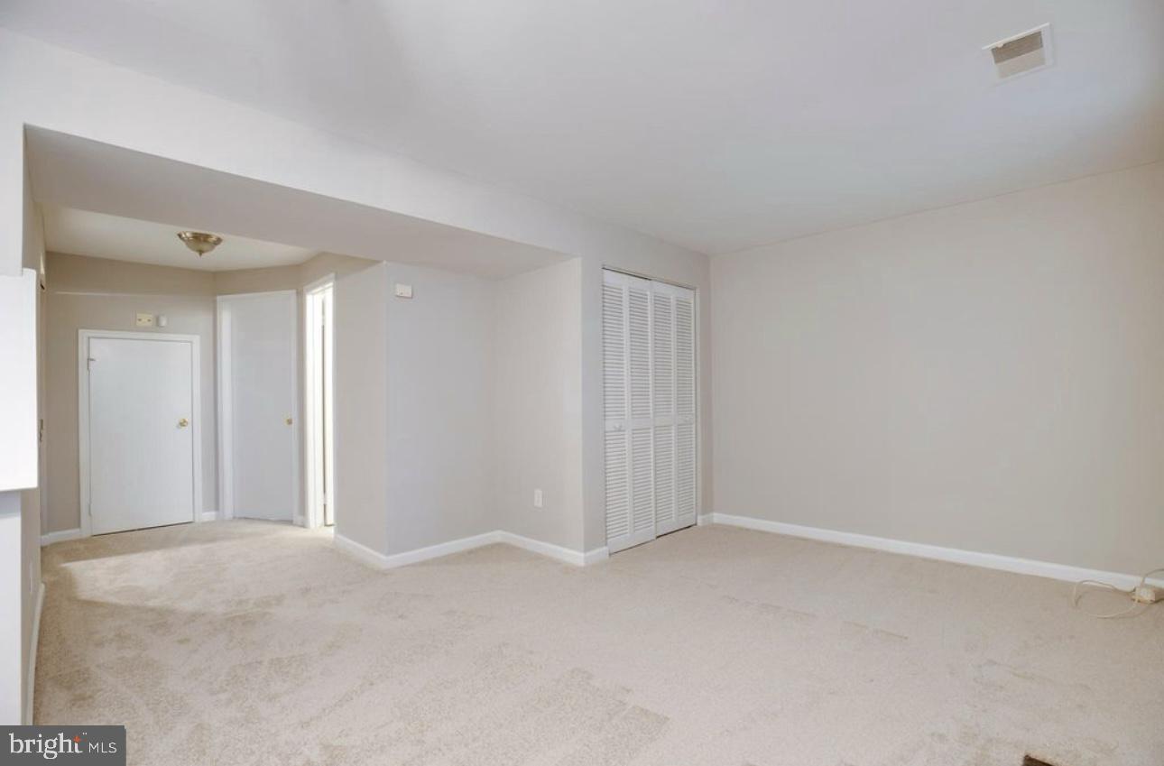 WAYSIDE VILLAGE - Residential Lease