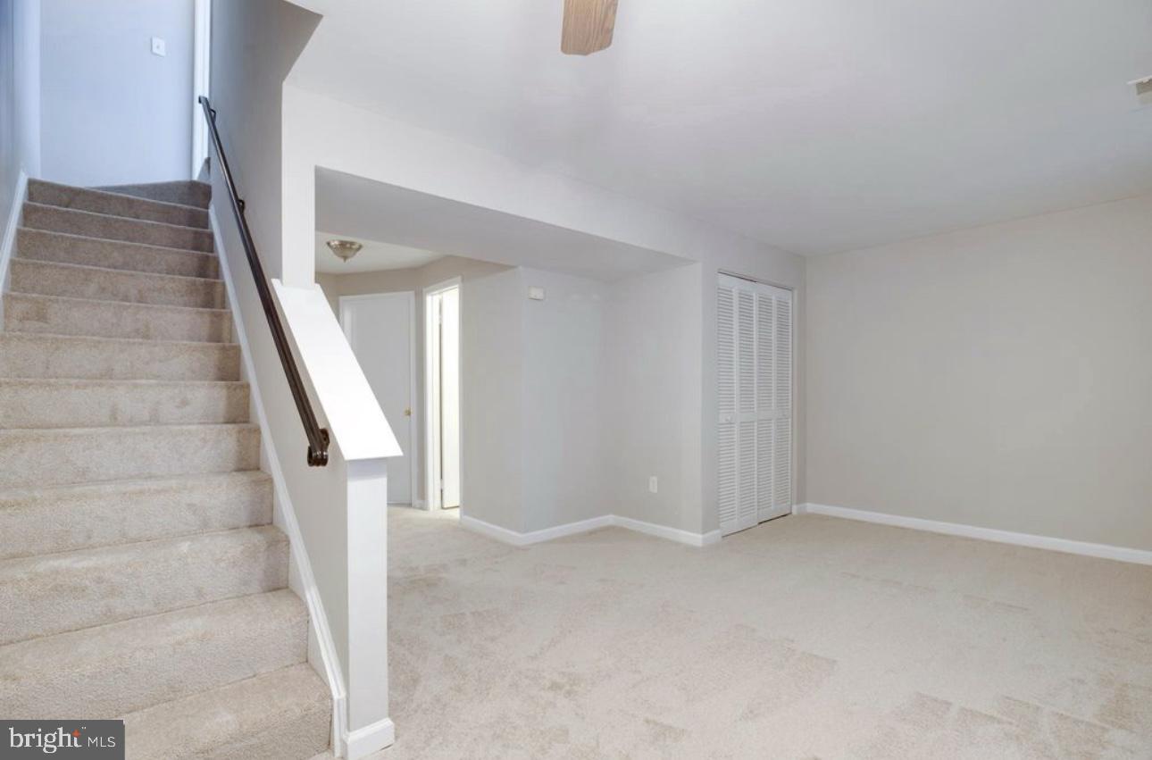 WAYSIDE VILLAGE - Residential Lease