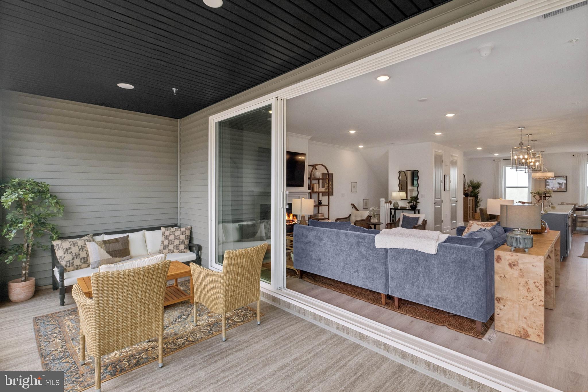 GALLERY PARK AT WESTFIELDS - Residential