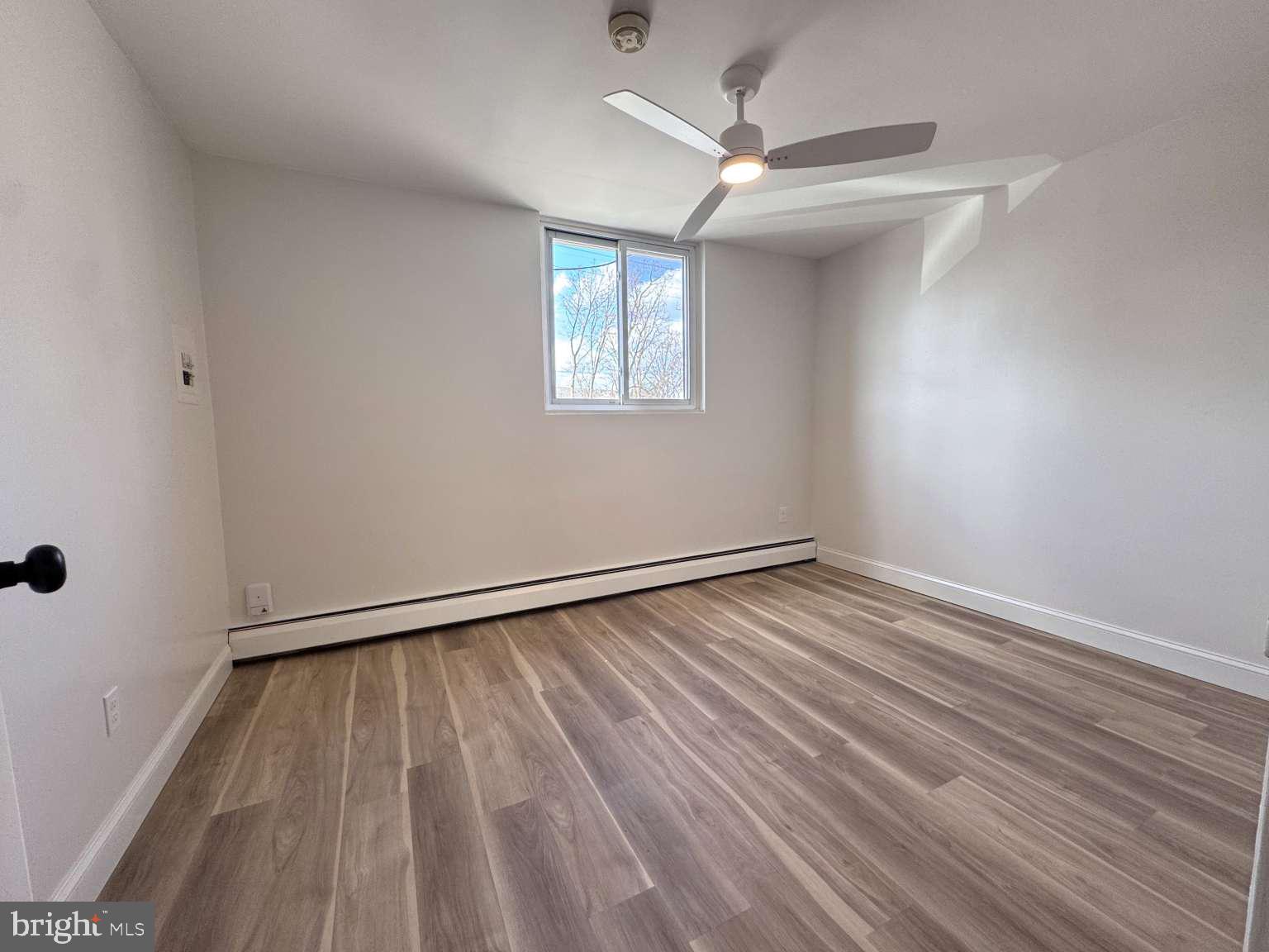 CONTEMPORARY VLG - Residential