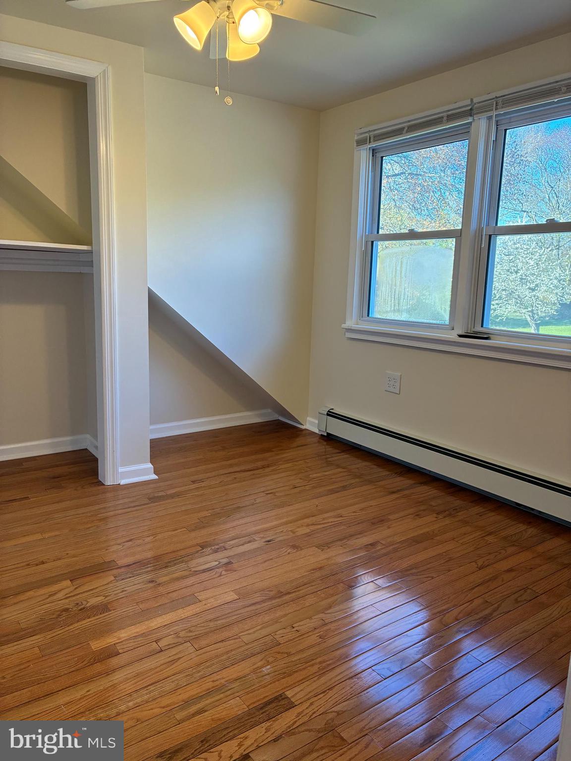 733 N FORKLANDING ROAD FLOOR 2