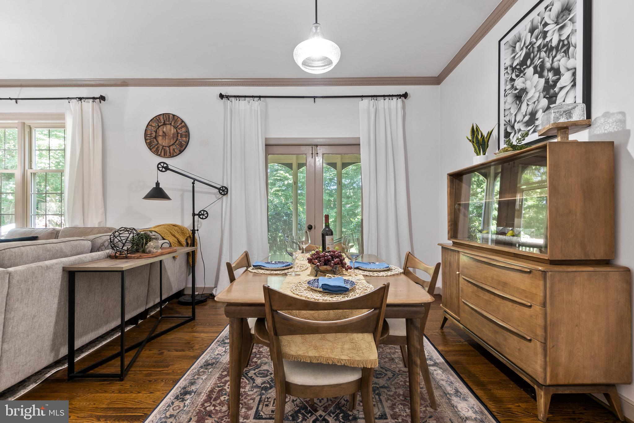 BELMONT HILLS/INGLESIDE - Residential