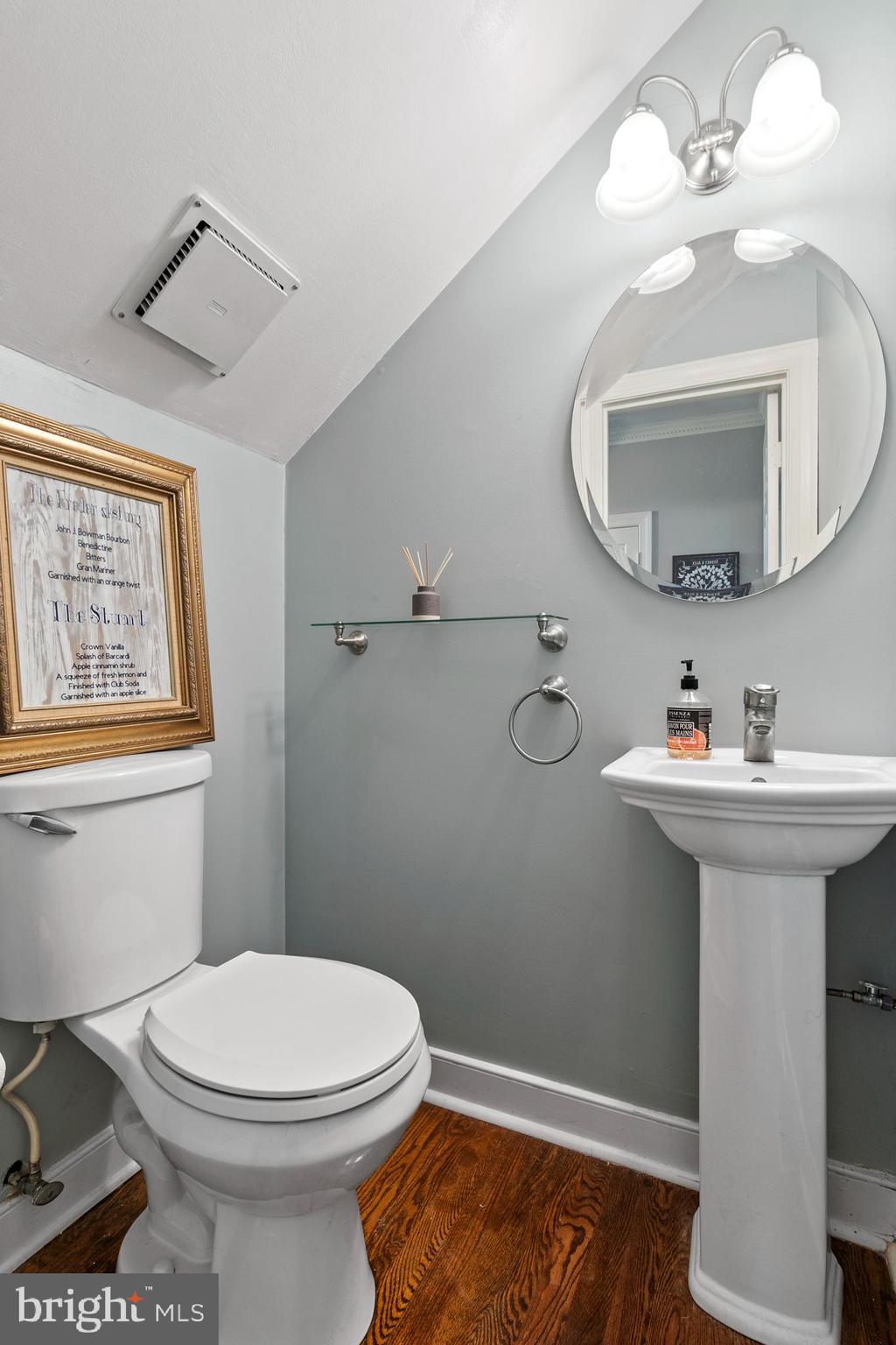 BELMONT HILLS/INGLESIDE - Residential