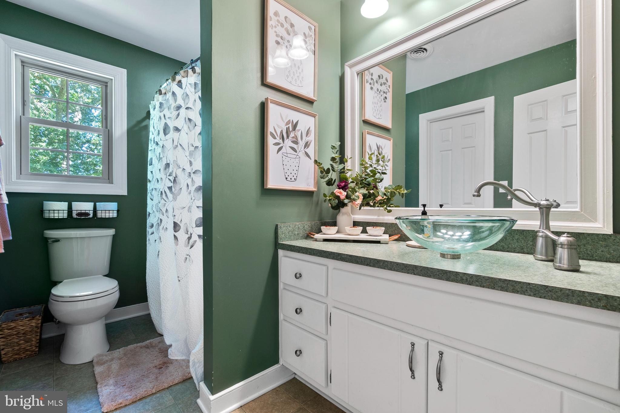 BELMONT HILLS/INGLESIDE - Residential