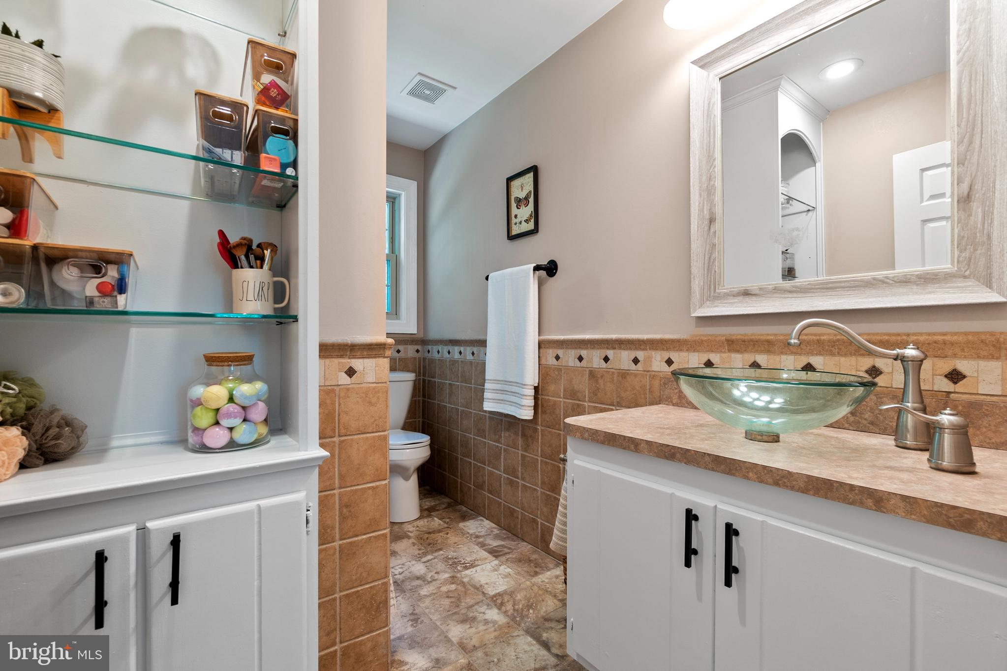 BELMONT HILLS/INGLESIDE - Residential