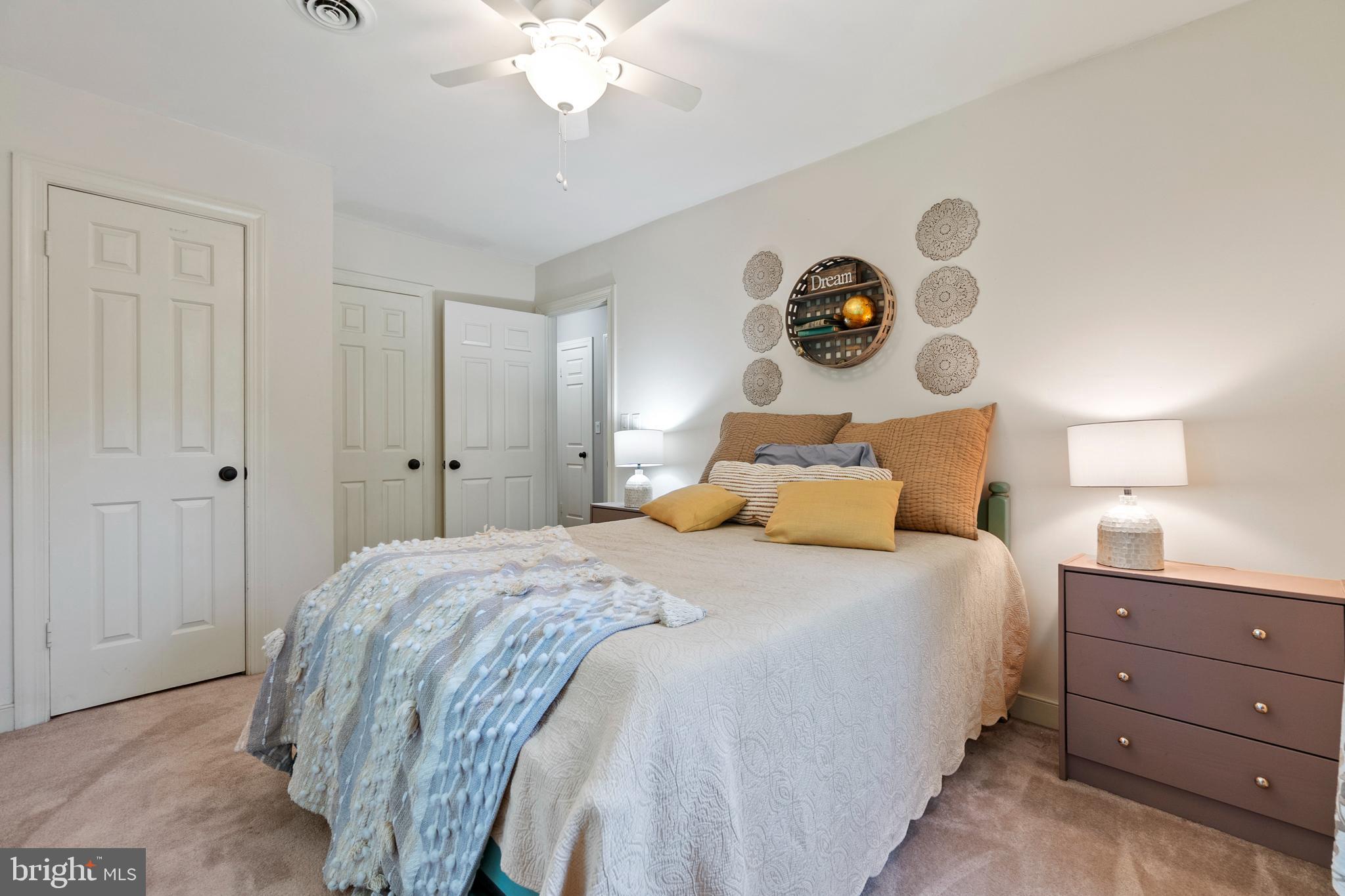 BELMONT HILLS/INGLESIDE - Residential