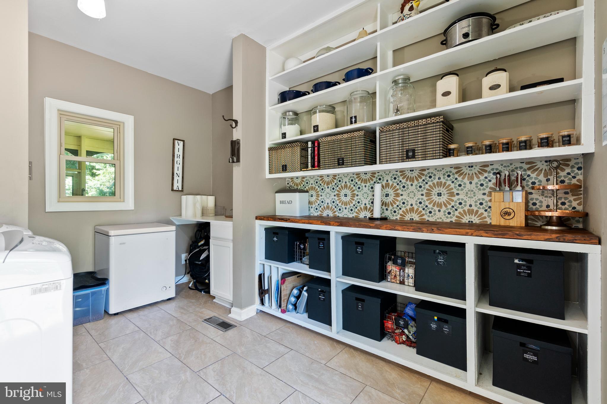 BELMONT HILLS/INGLESIDE - Residential