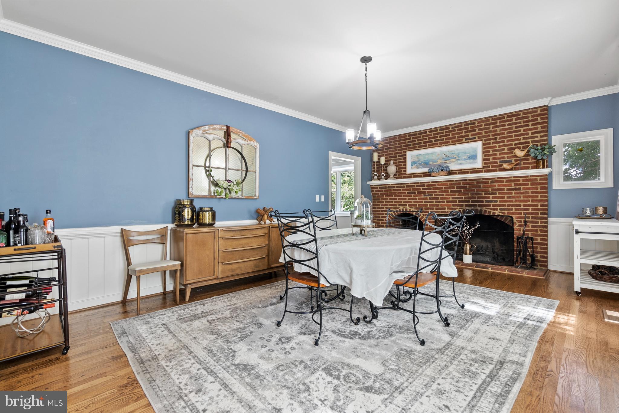 BELMONT HILLS/INGLESIDE - Residential