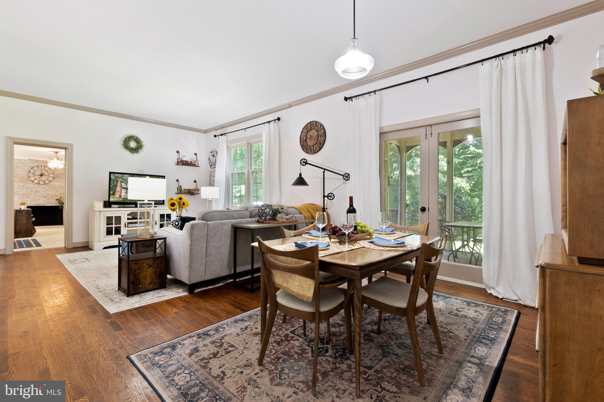 BELMONT HILLS/INGLESIDE - Residential