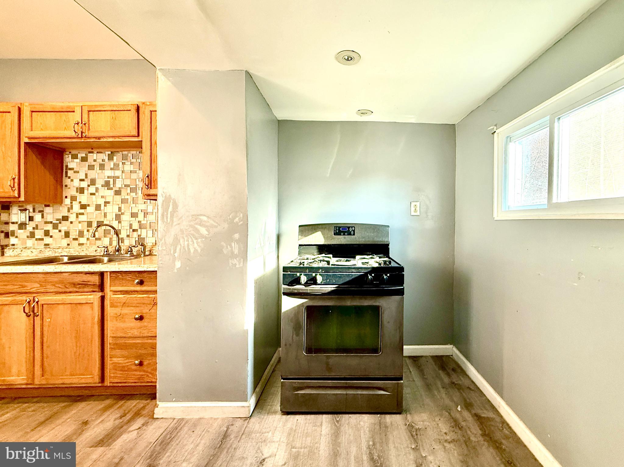 WEST PHILADELPHIA - Residential