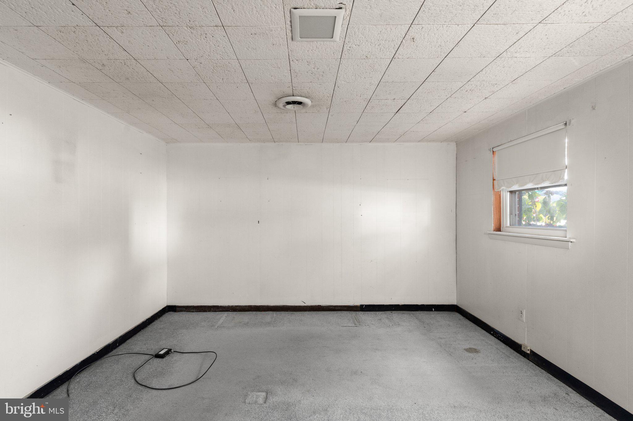 EDGE MEAD - Residential