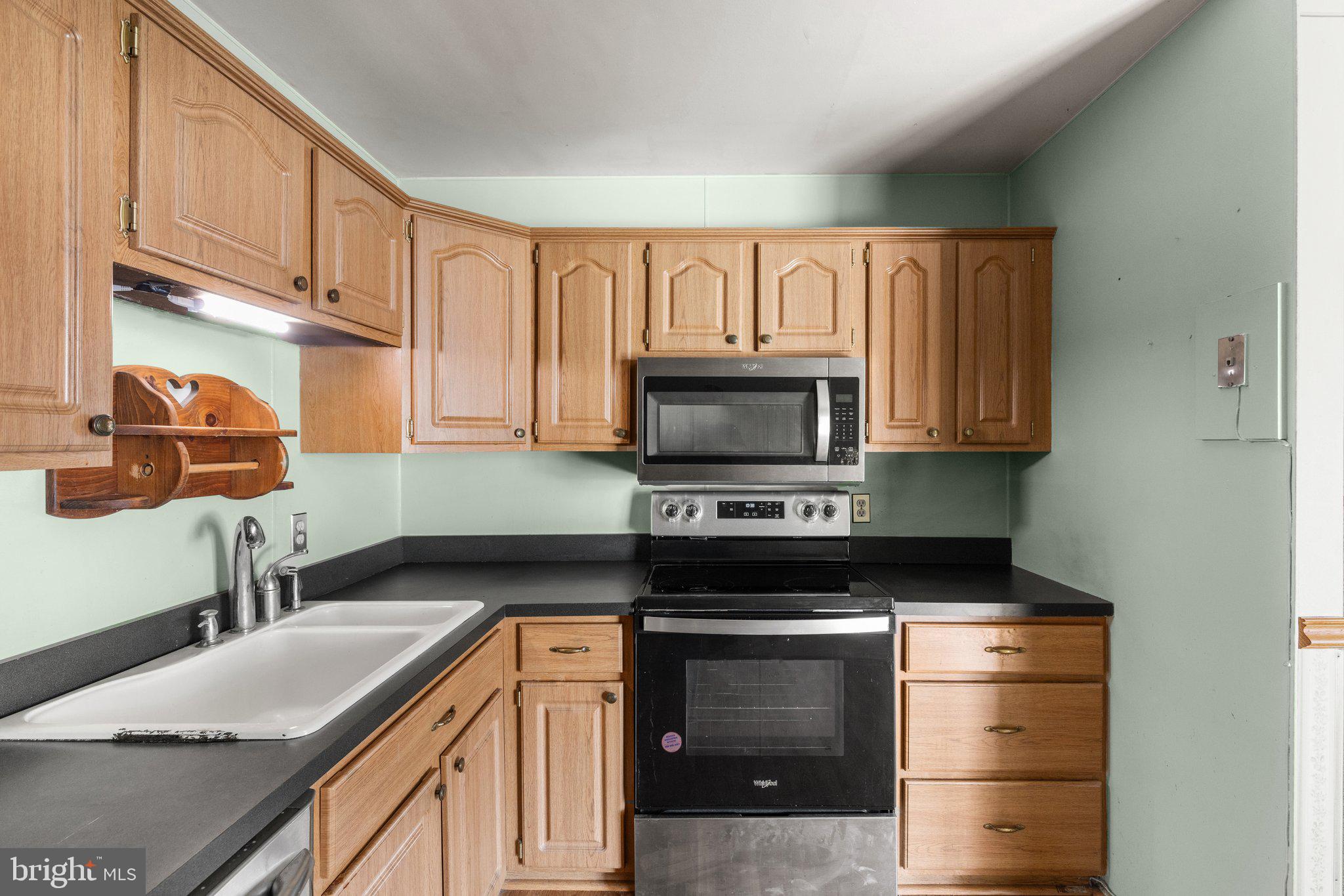 EDGE MEAD - Residential