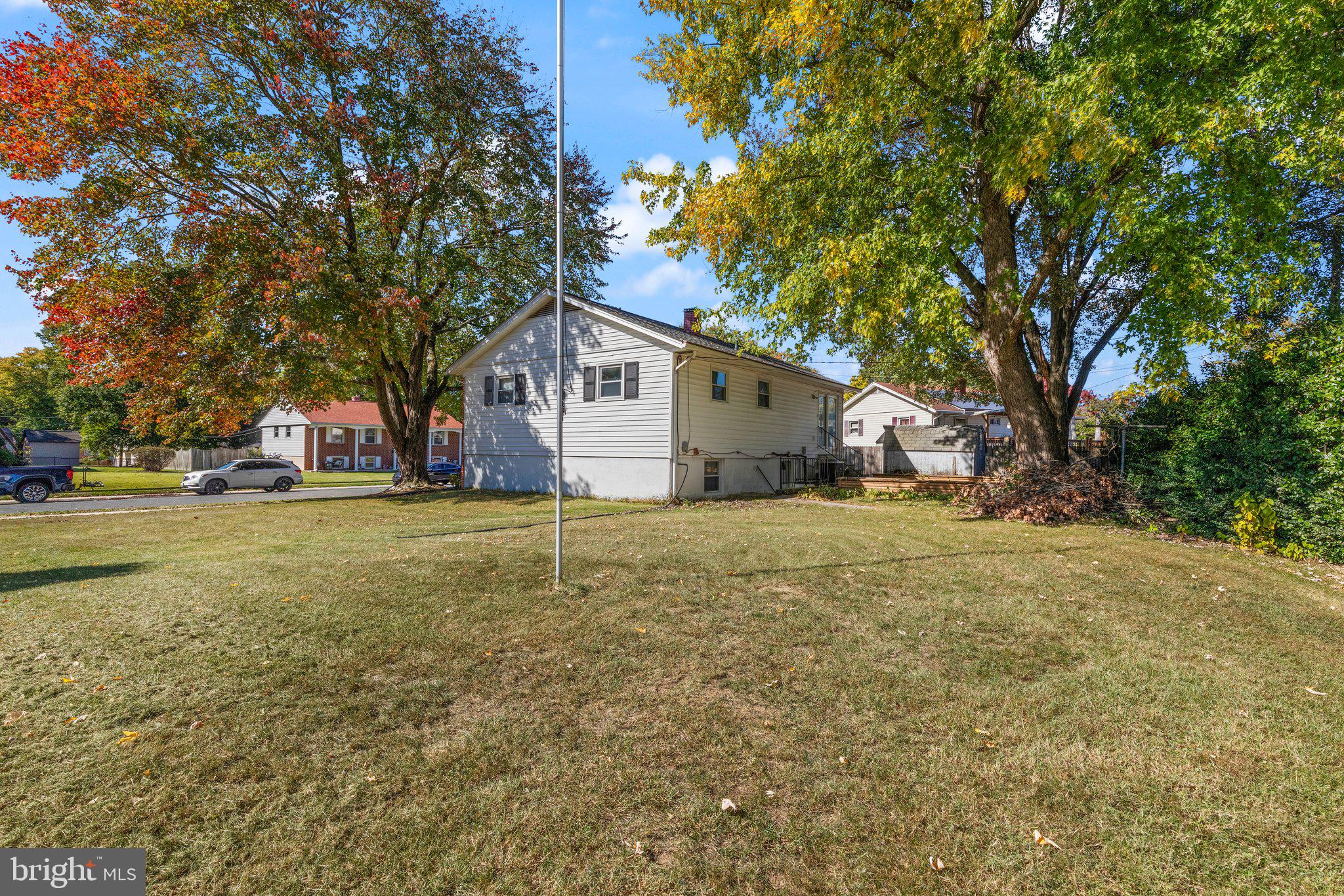 EDGE MEAD - Residential