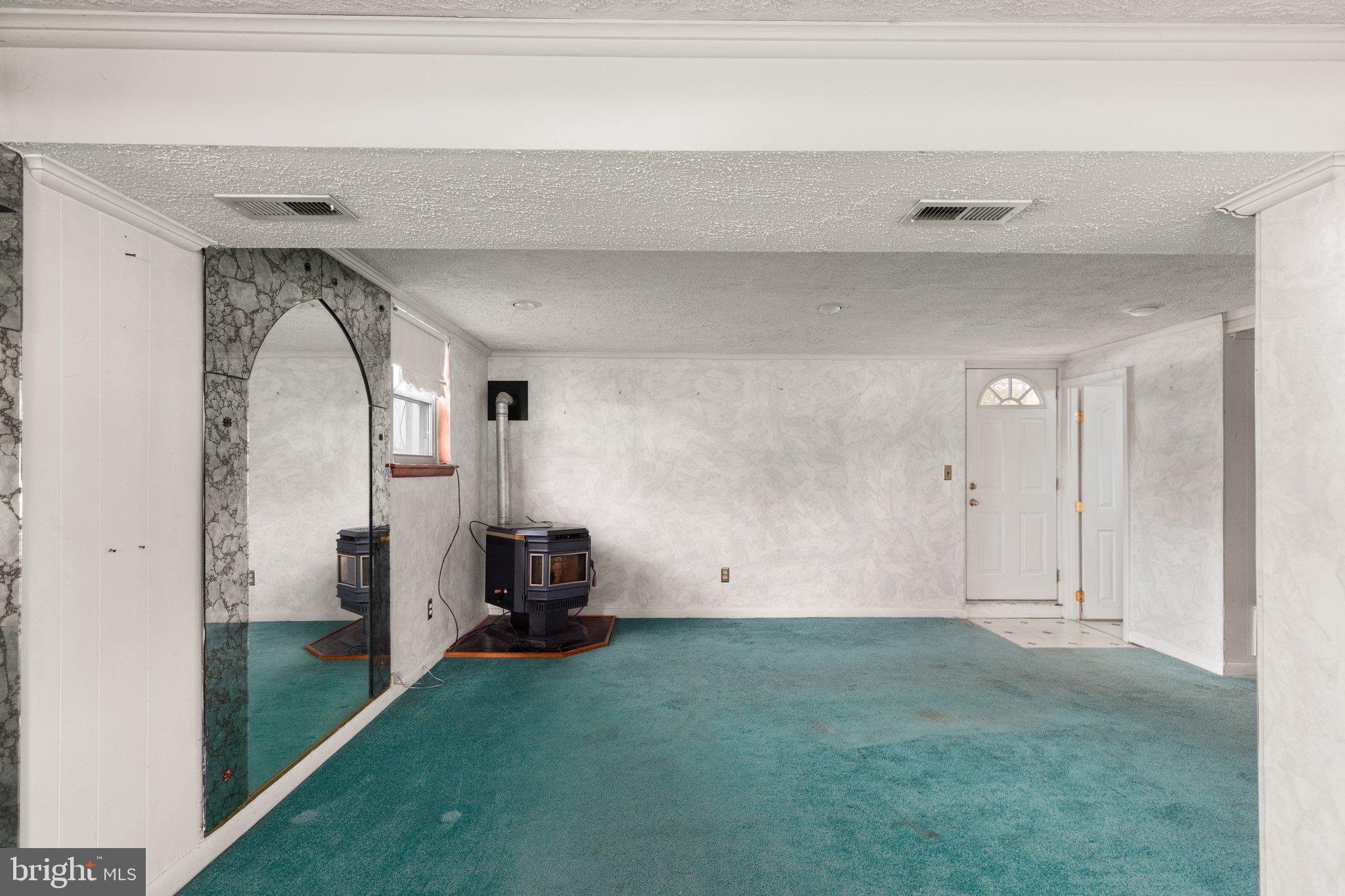 EDGE MEAD - Residential