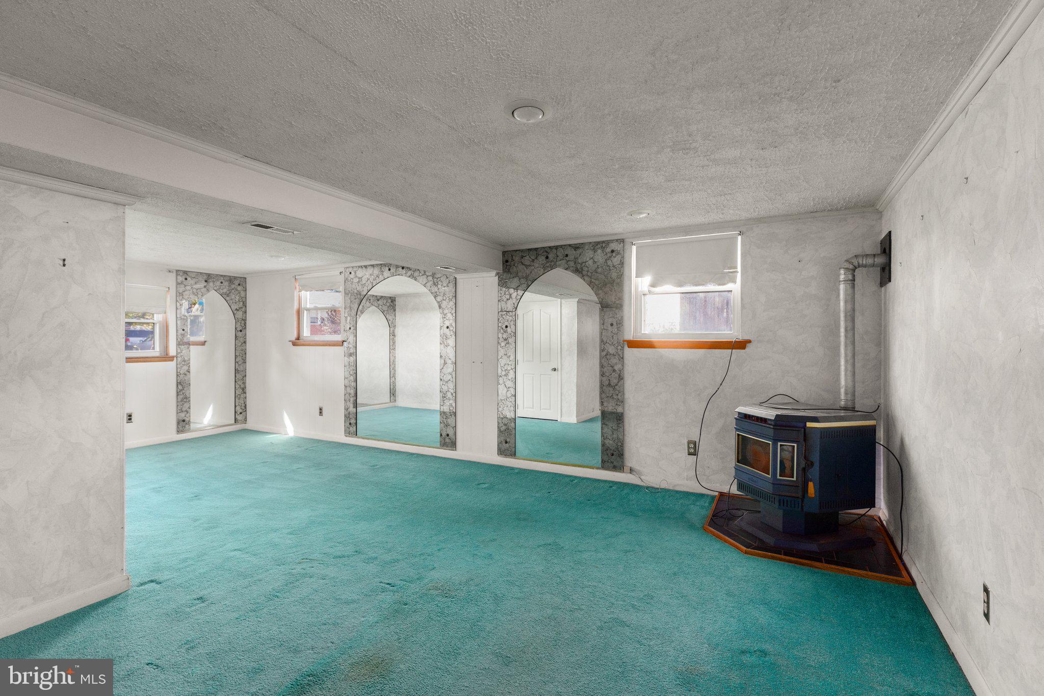 EDGE MEAD - Residential