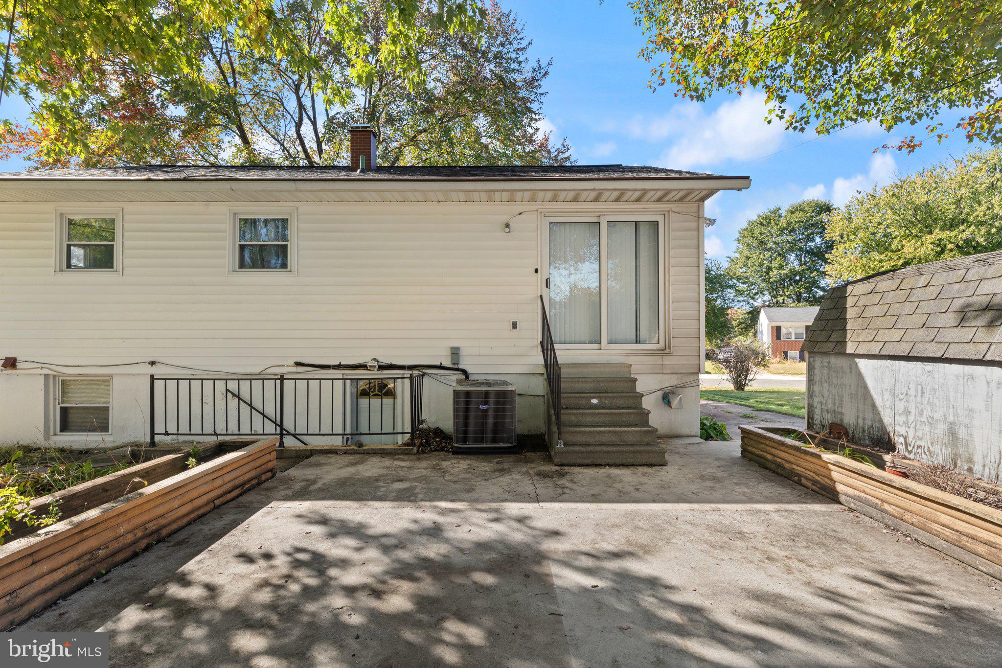 EDGE MEAD - Residential