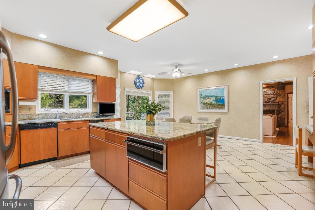 GLEN MILL VILLAGE - Residential