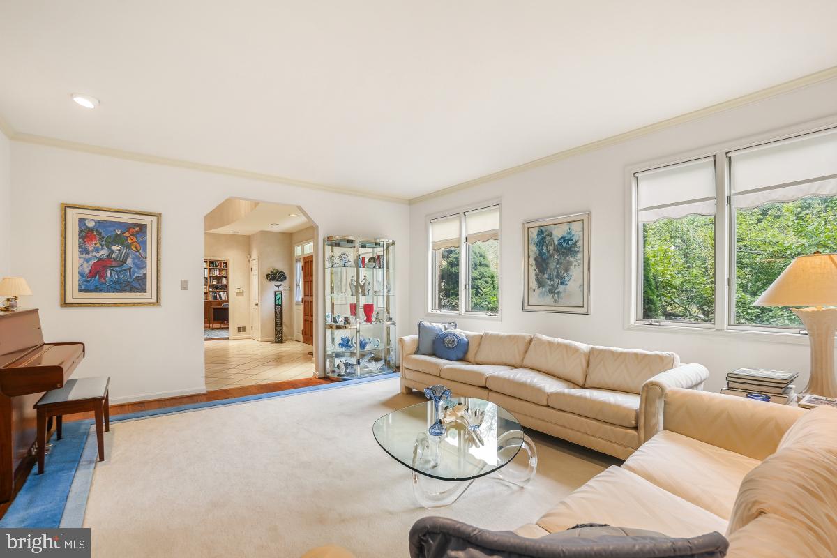 GLEN MILL VILLAGE - Residential