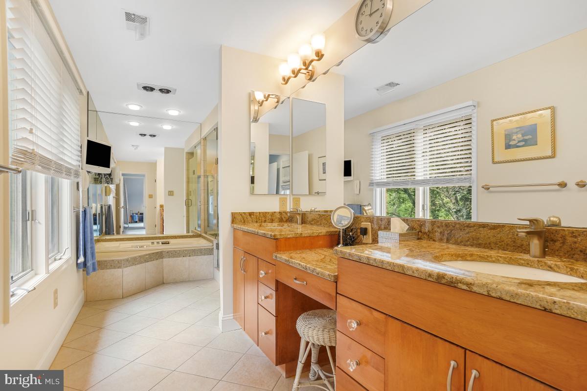 GLEN MILL VILLAGE - Residential