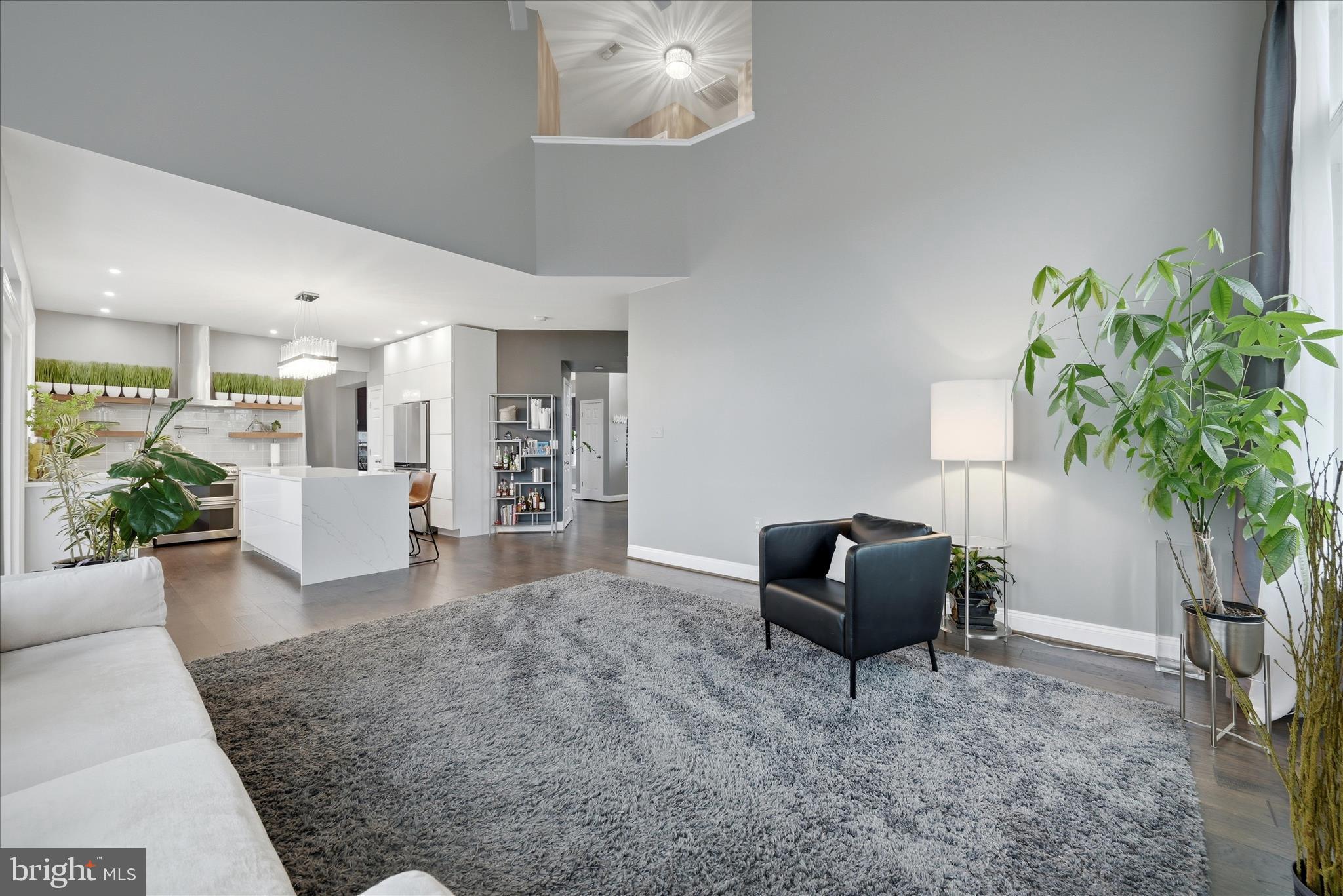 POTOMAC CROSSING - Residential