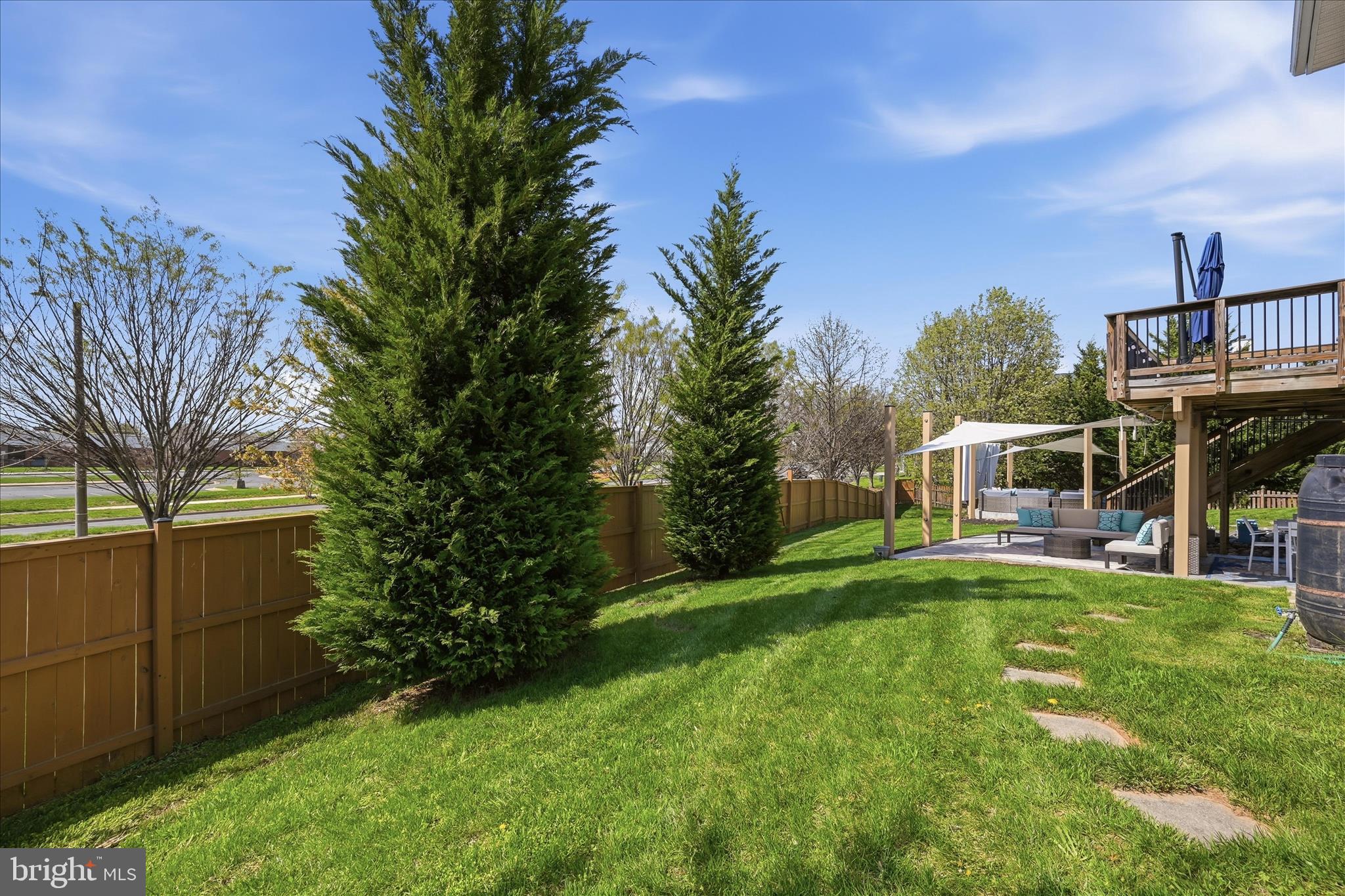 POTOMAC CROSSING - Residential