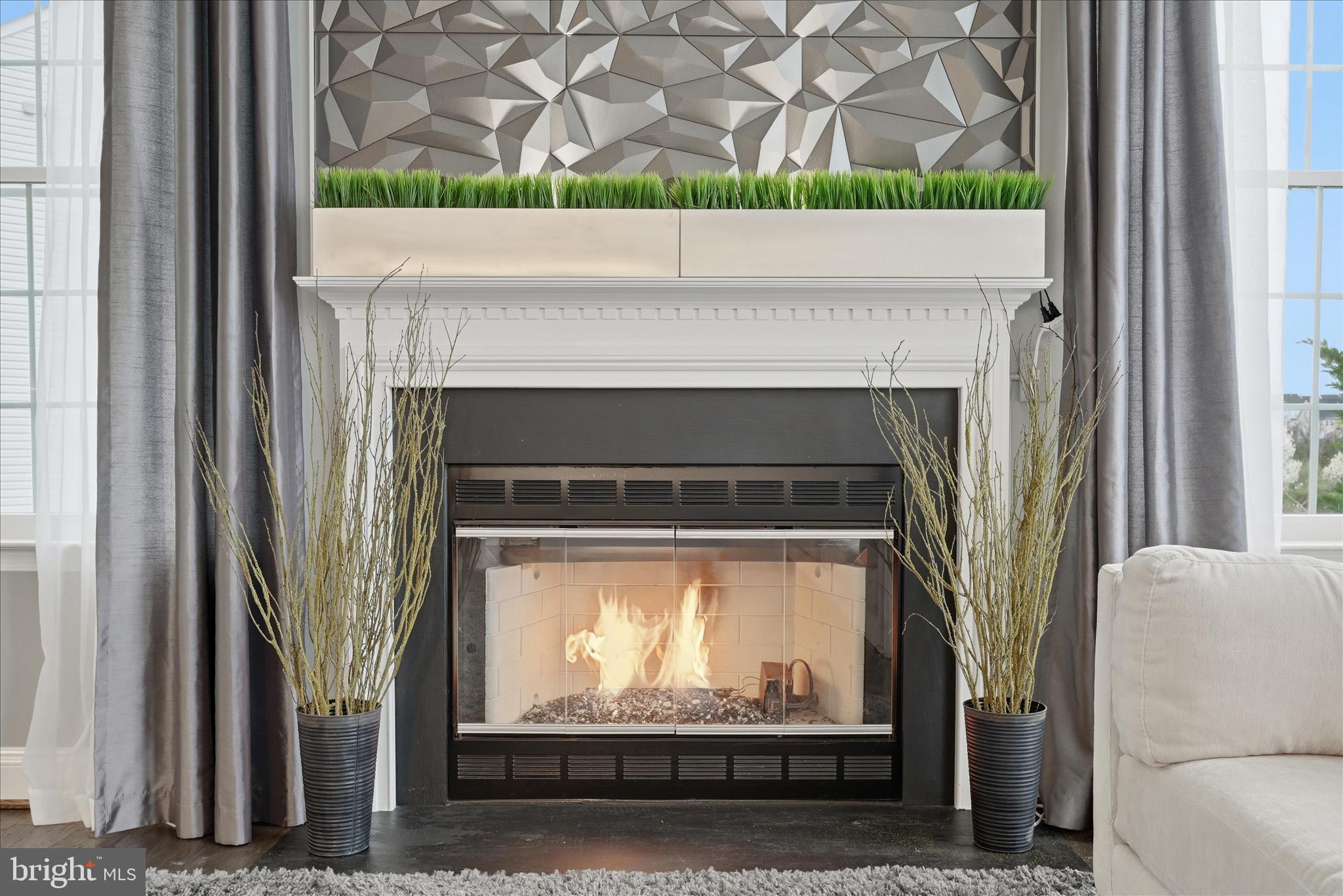 POTOMAC CROSSING - Residential