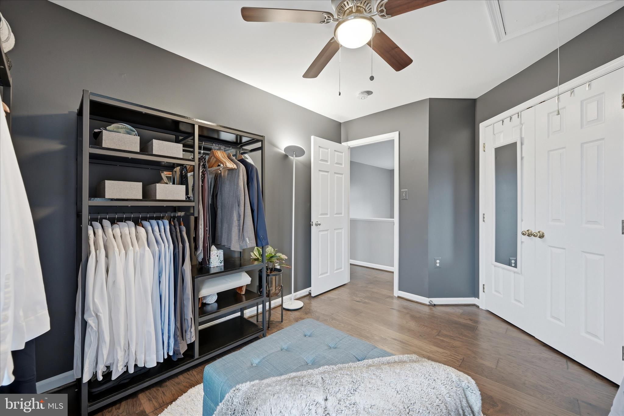 POTOMAC CROSSING - Residential