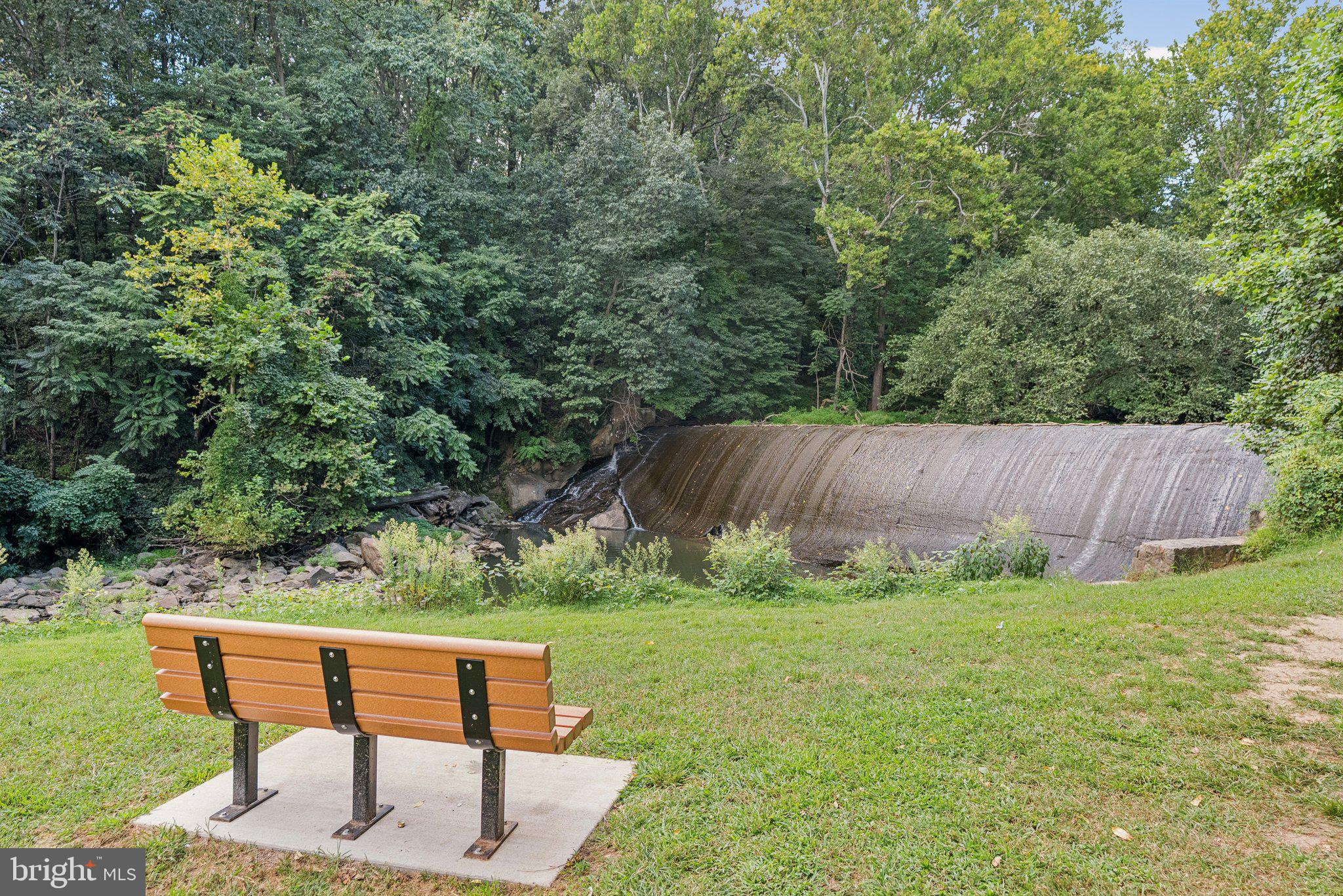 WOODMOOR - Residential