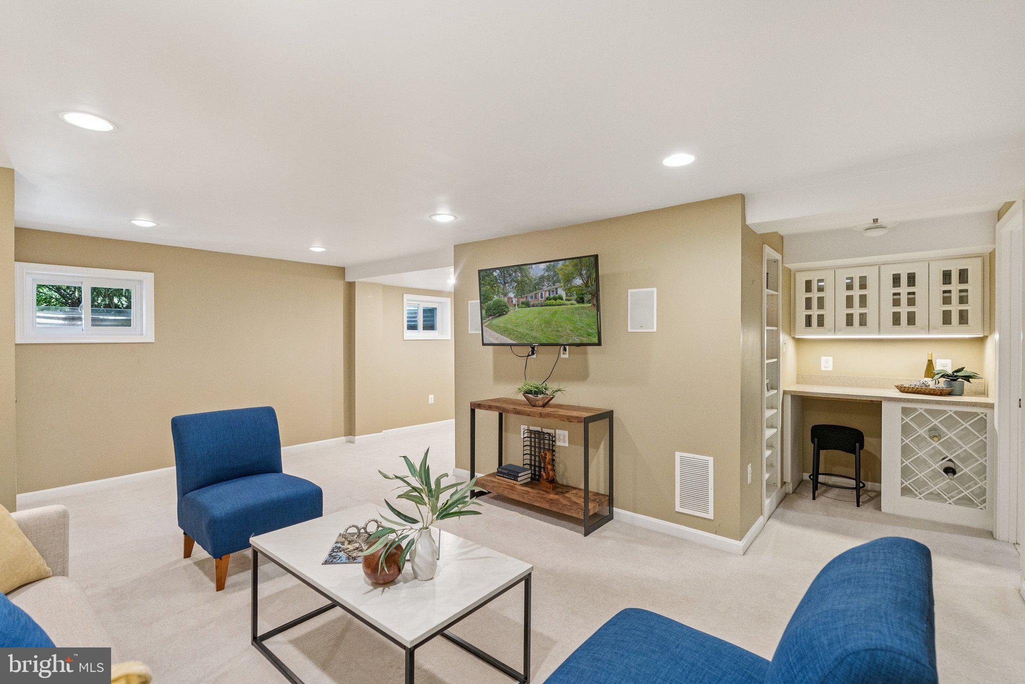 WOODMOOR - Residential