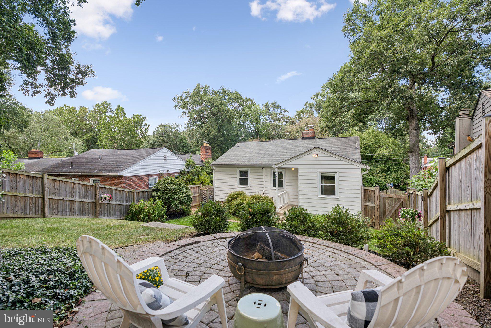 WOODMOOR - Residential