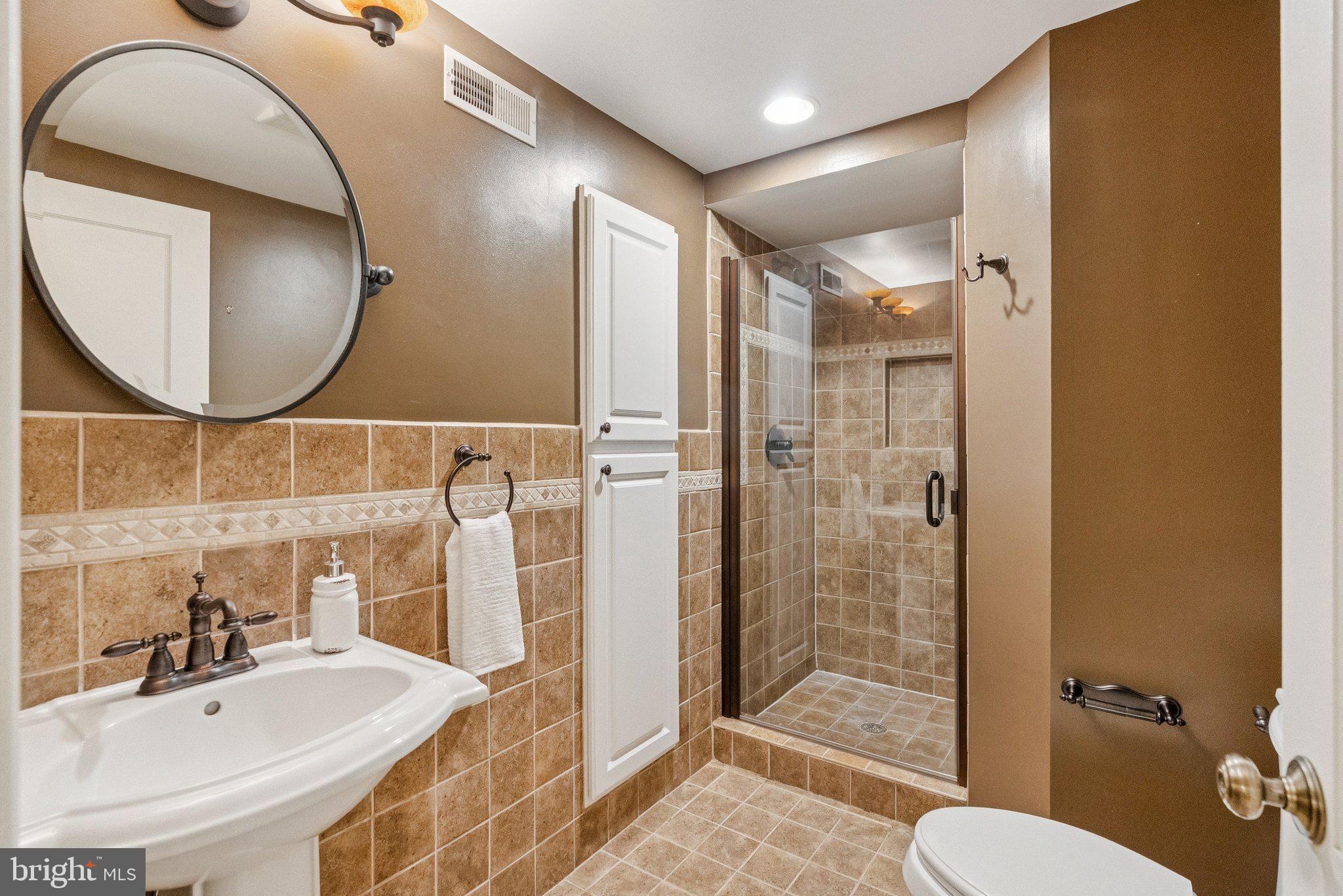 WOODMOOR - Residential