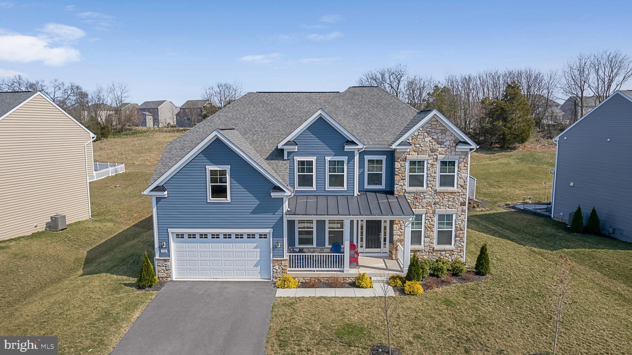 WEST FIELDS - Residential